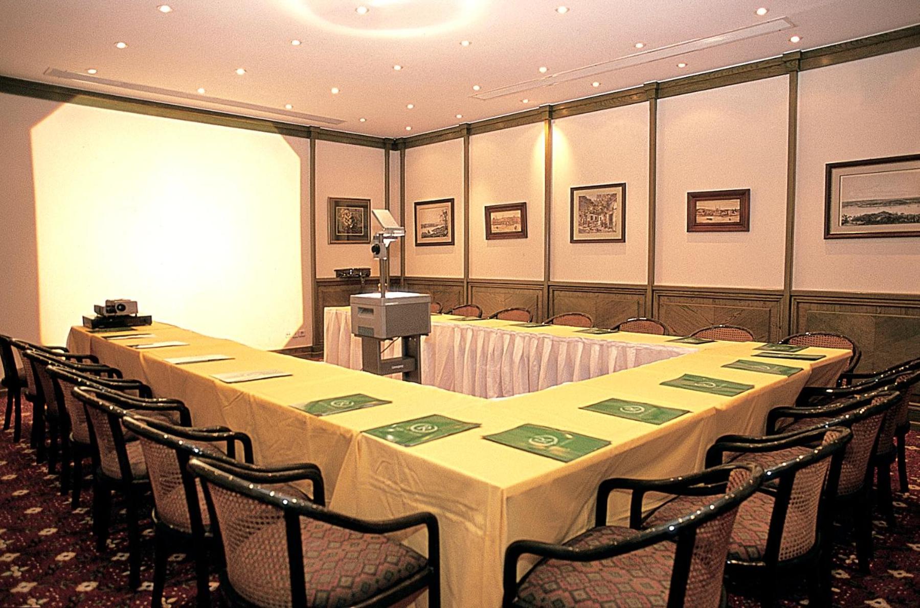 Istanbul Royal Hotel - Image 159
