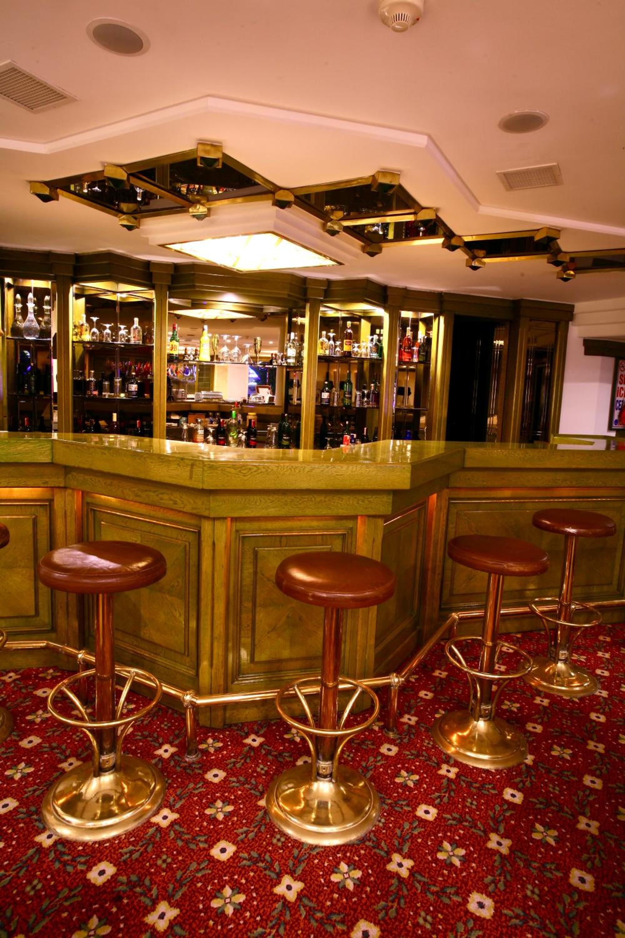 Istanbul Royal Hotel - Image 79