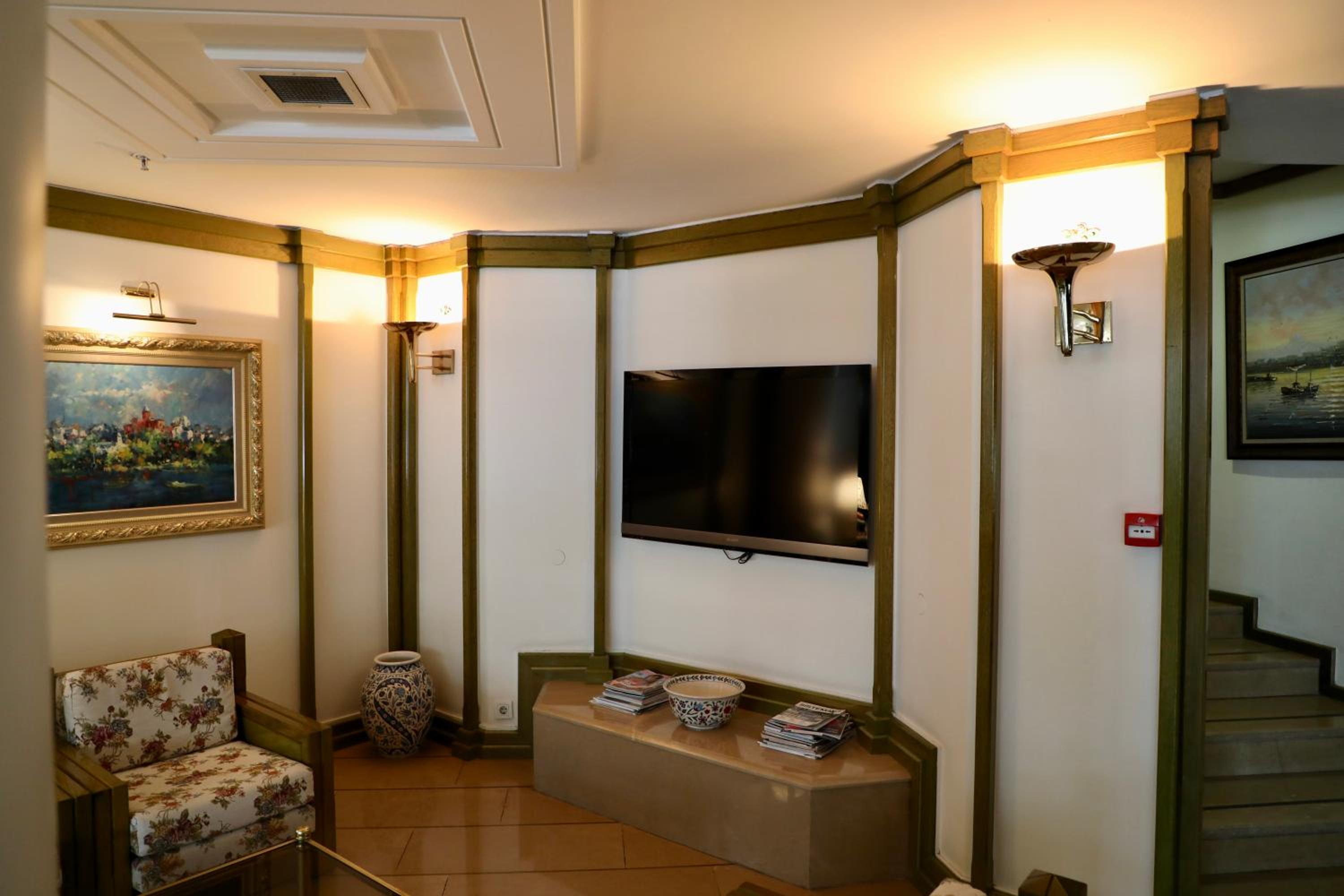 Istanbul Royal Hotel - Image 228