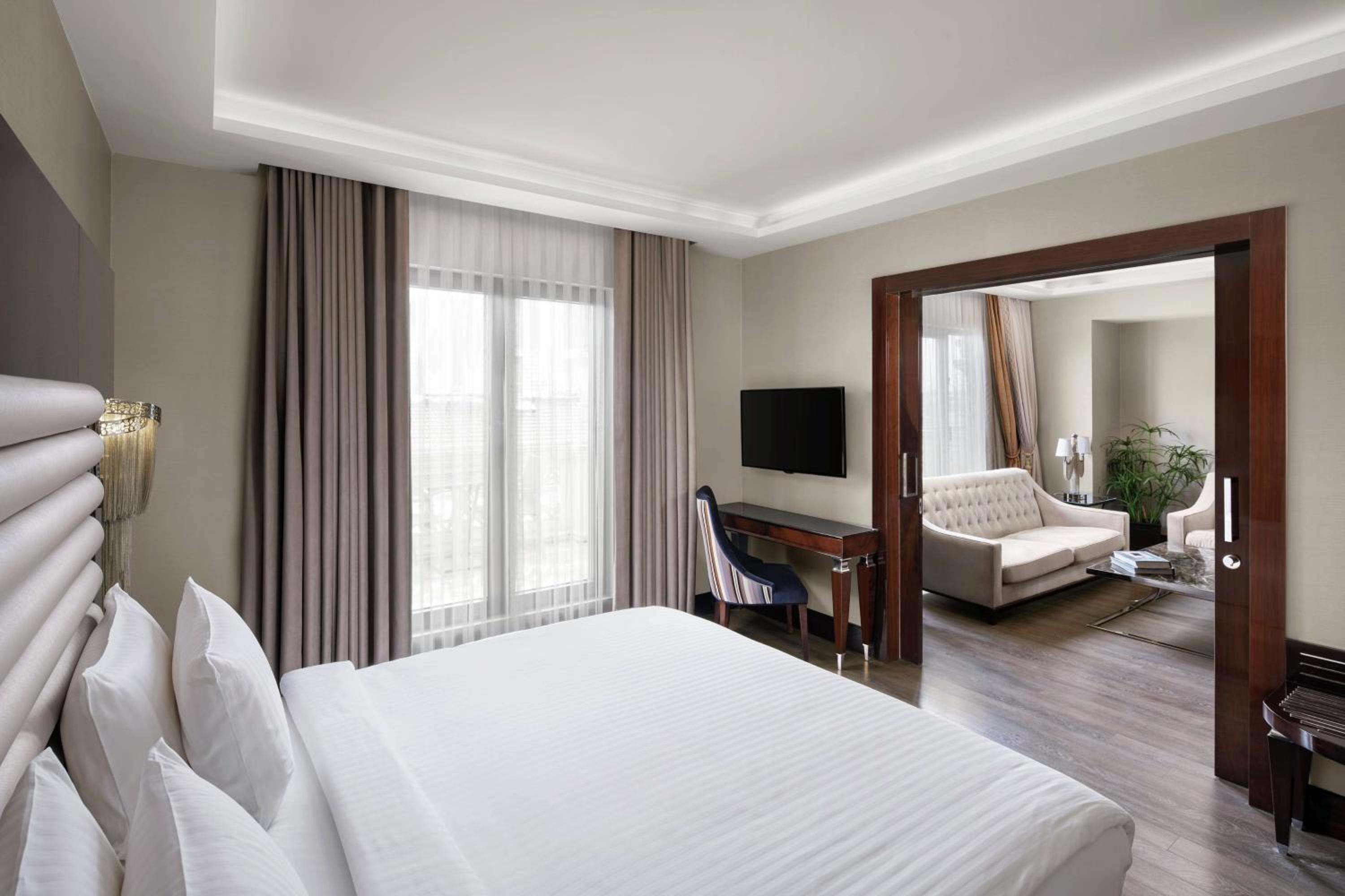 DoubleTree by Hilton İstanbul Esentepe - Image 39