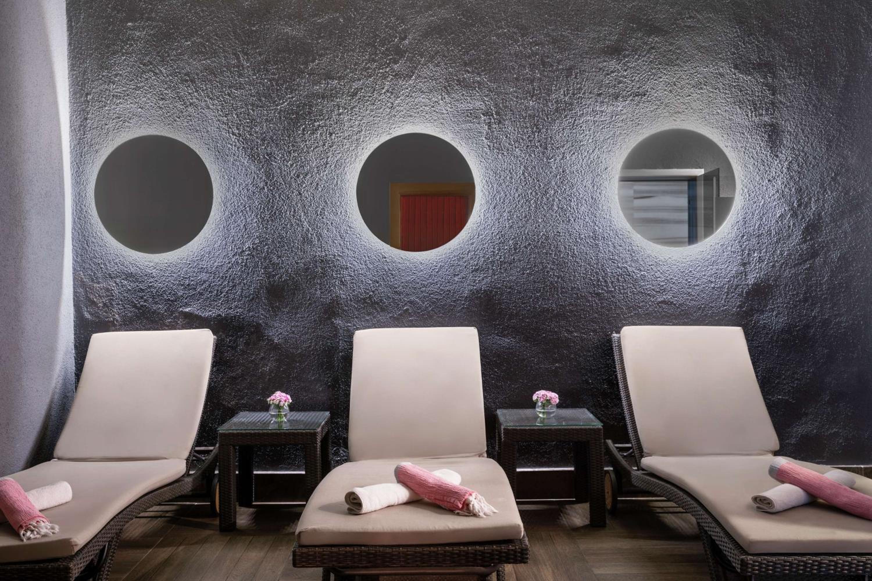 DoubleTree by Hilton İstanbul Esentepe - Image 75