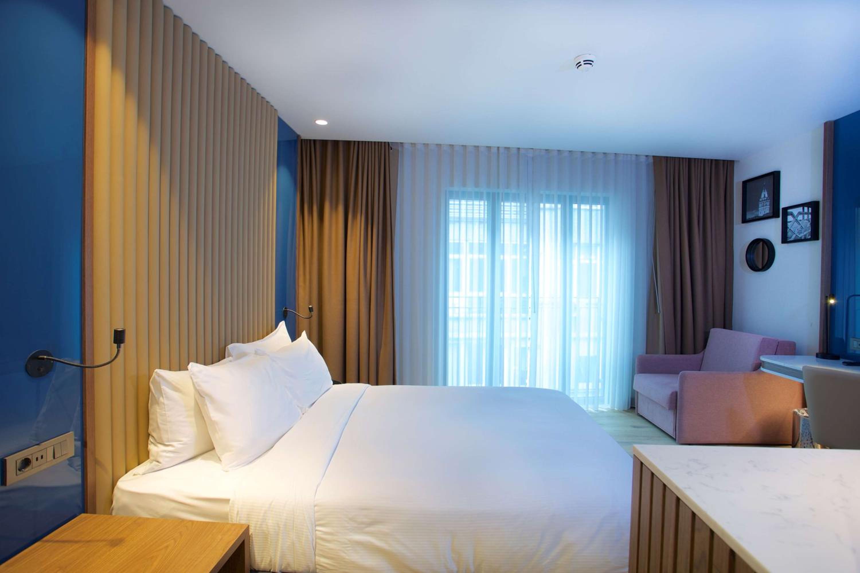 Hampton By Hilton İstanbul Eski Şehir - Image 25