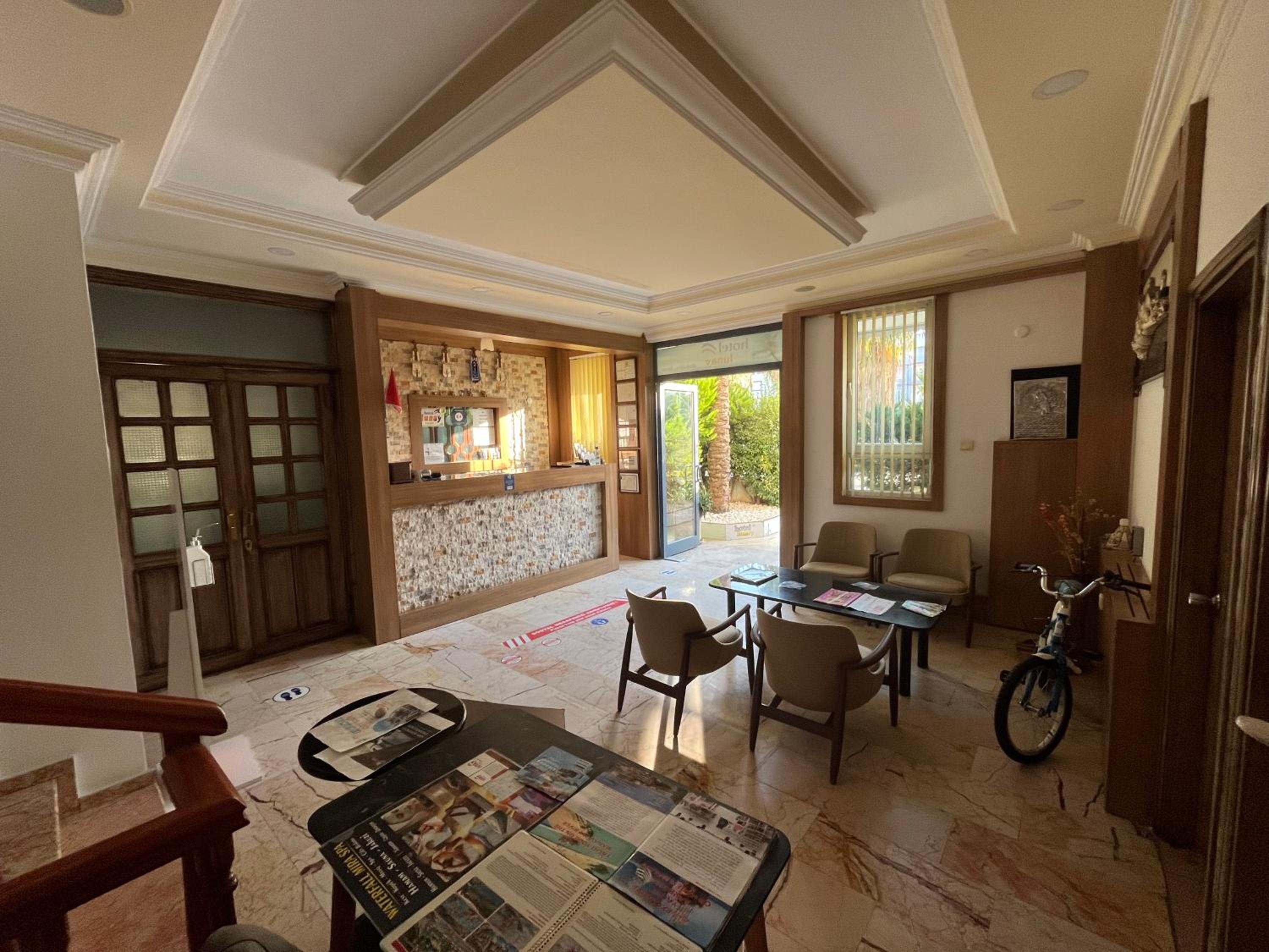 Hotel Lunay - Image 36