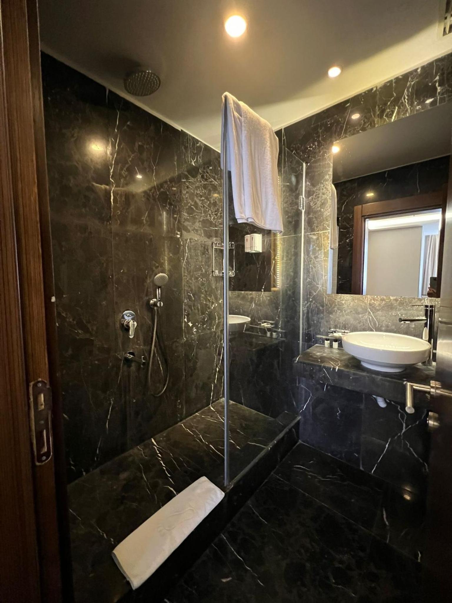 Grand Star Otel Boğaziçi & Spa - Image 18