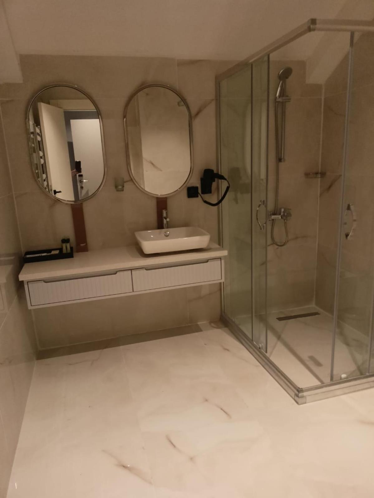 Livello Otel - Image 35