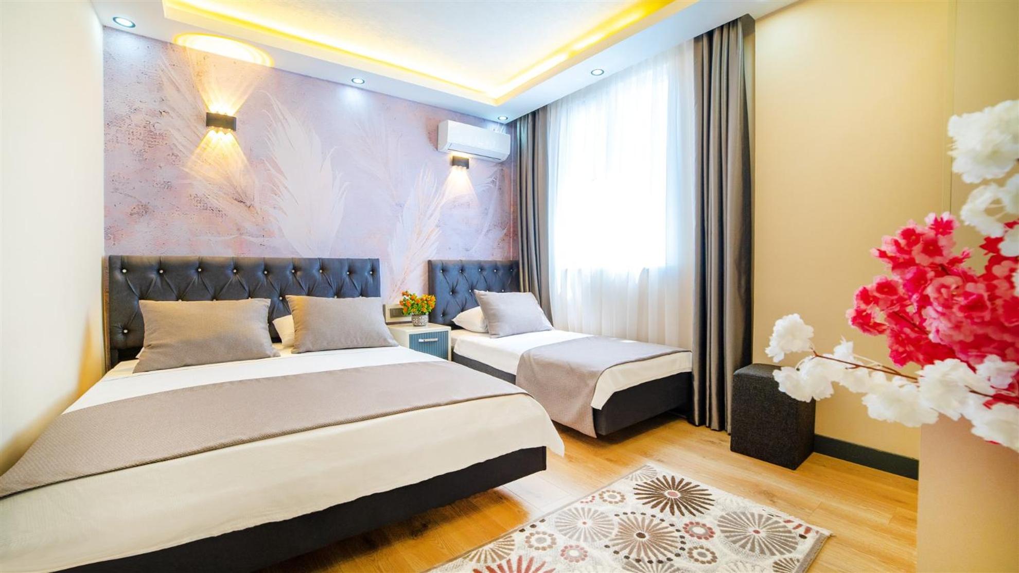 Blue Marina Hotel & Spa - Image 13