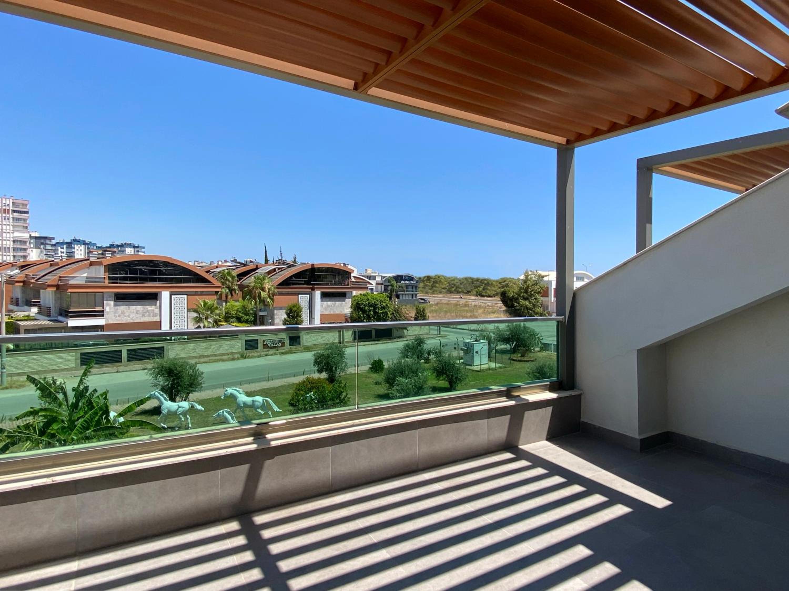 Veranda Suitler - Image 28