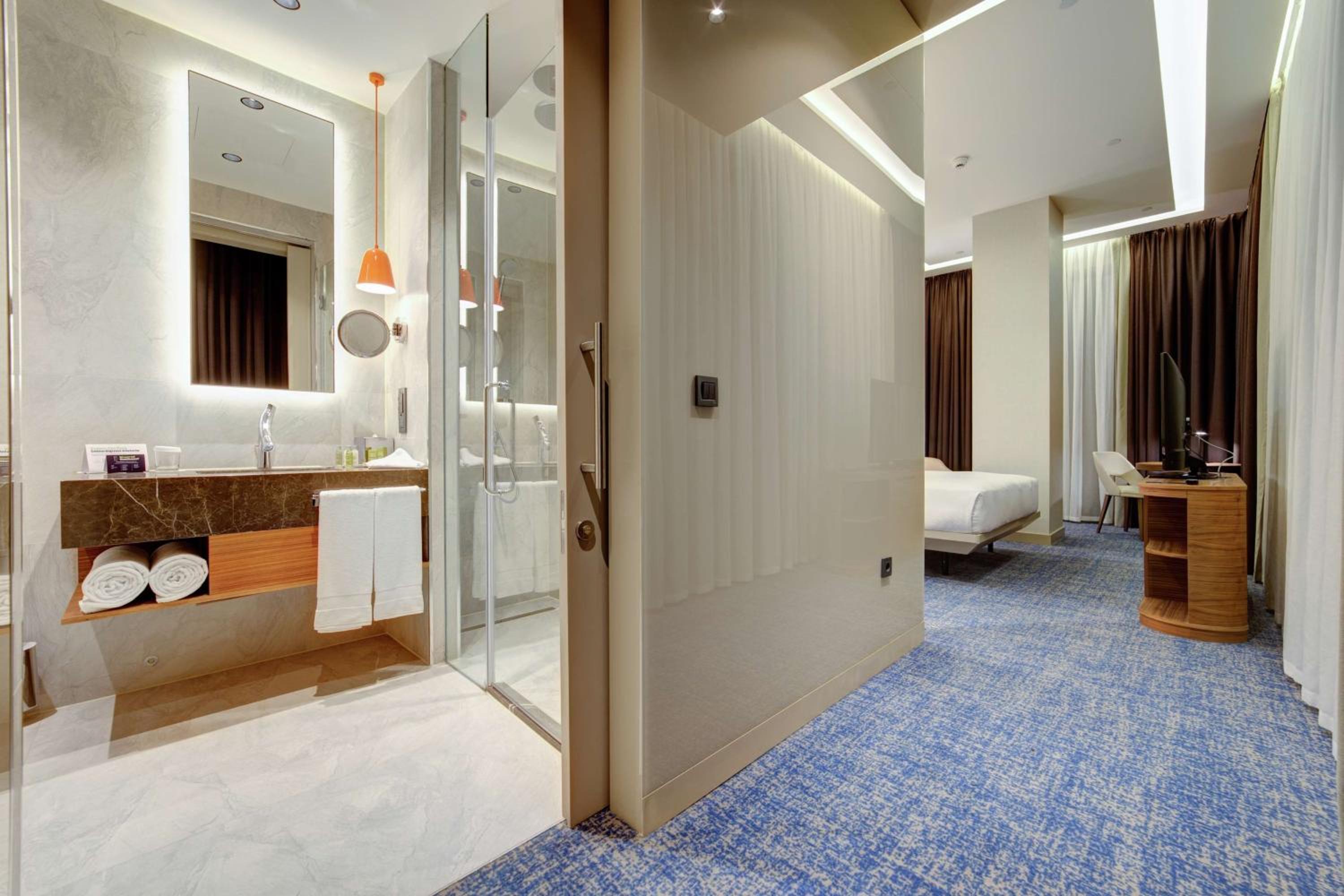 DoubleTree by Hilton Adana - Image 36