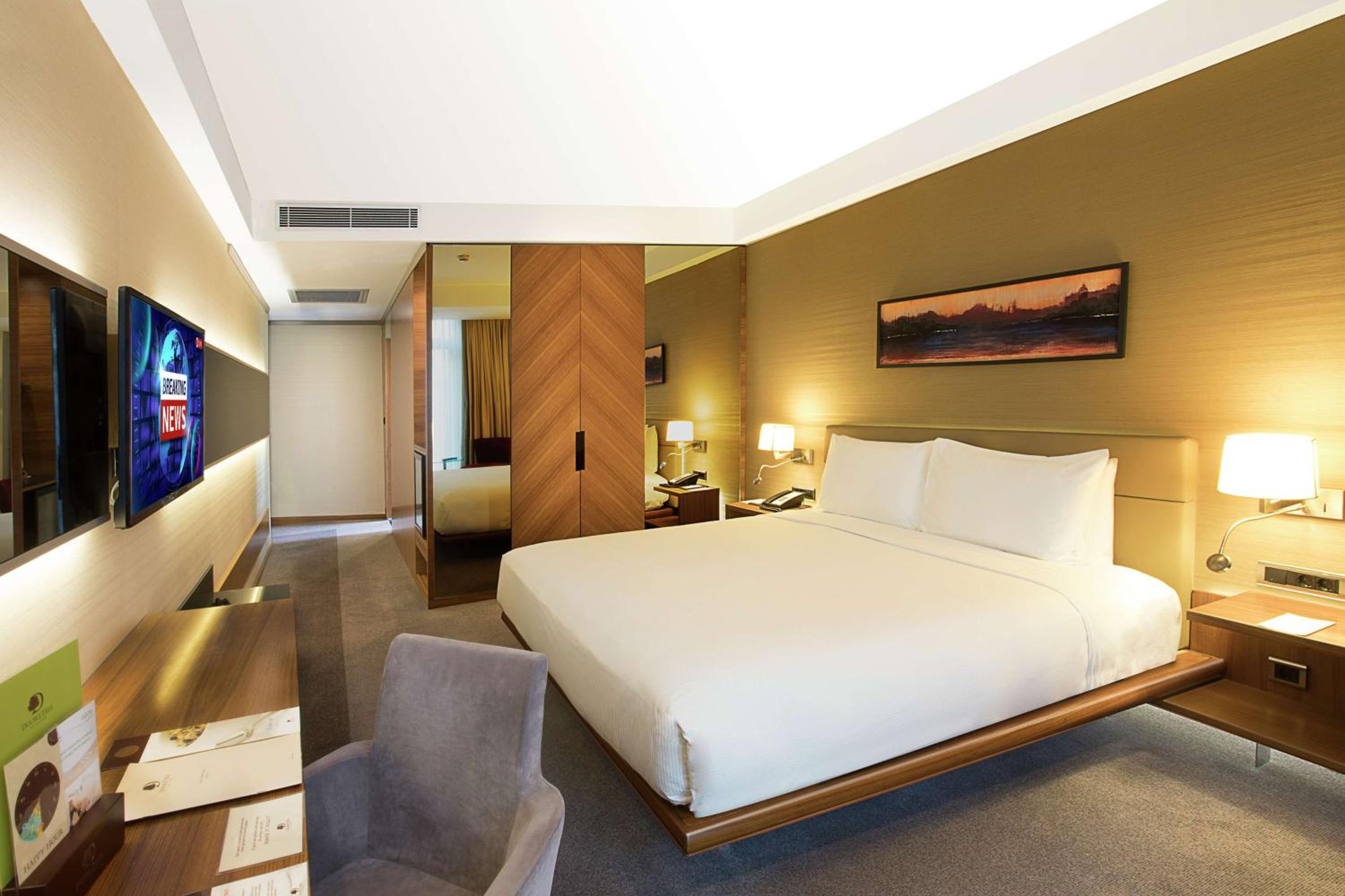 DoubleTree By Hilton Istanbul - Old Town - Image 39