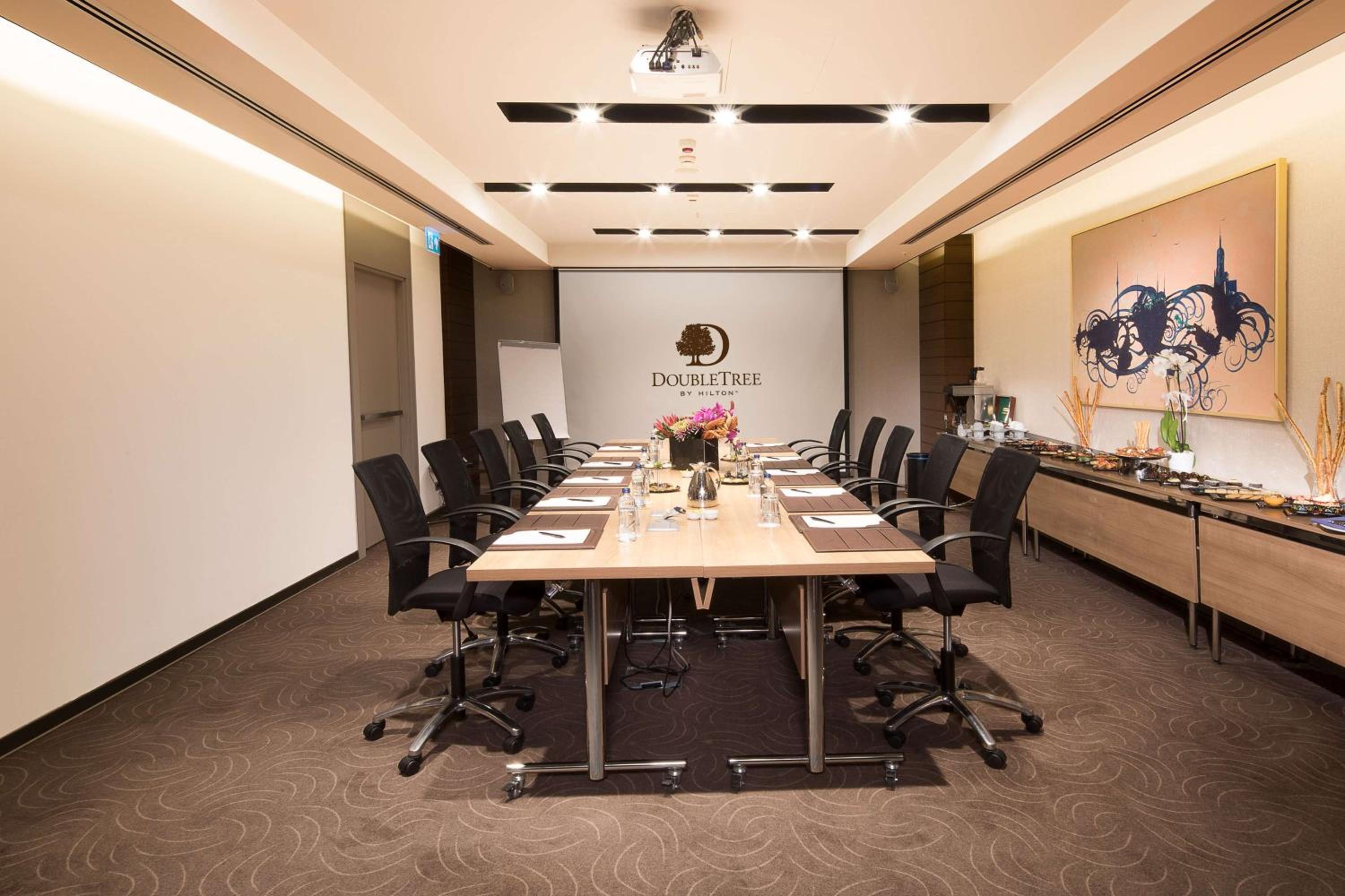 DoubleTree By Hilton Istanbul - Old Town - Image 41