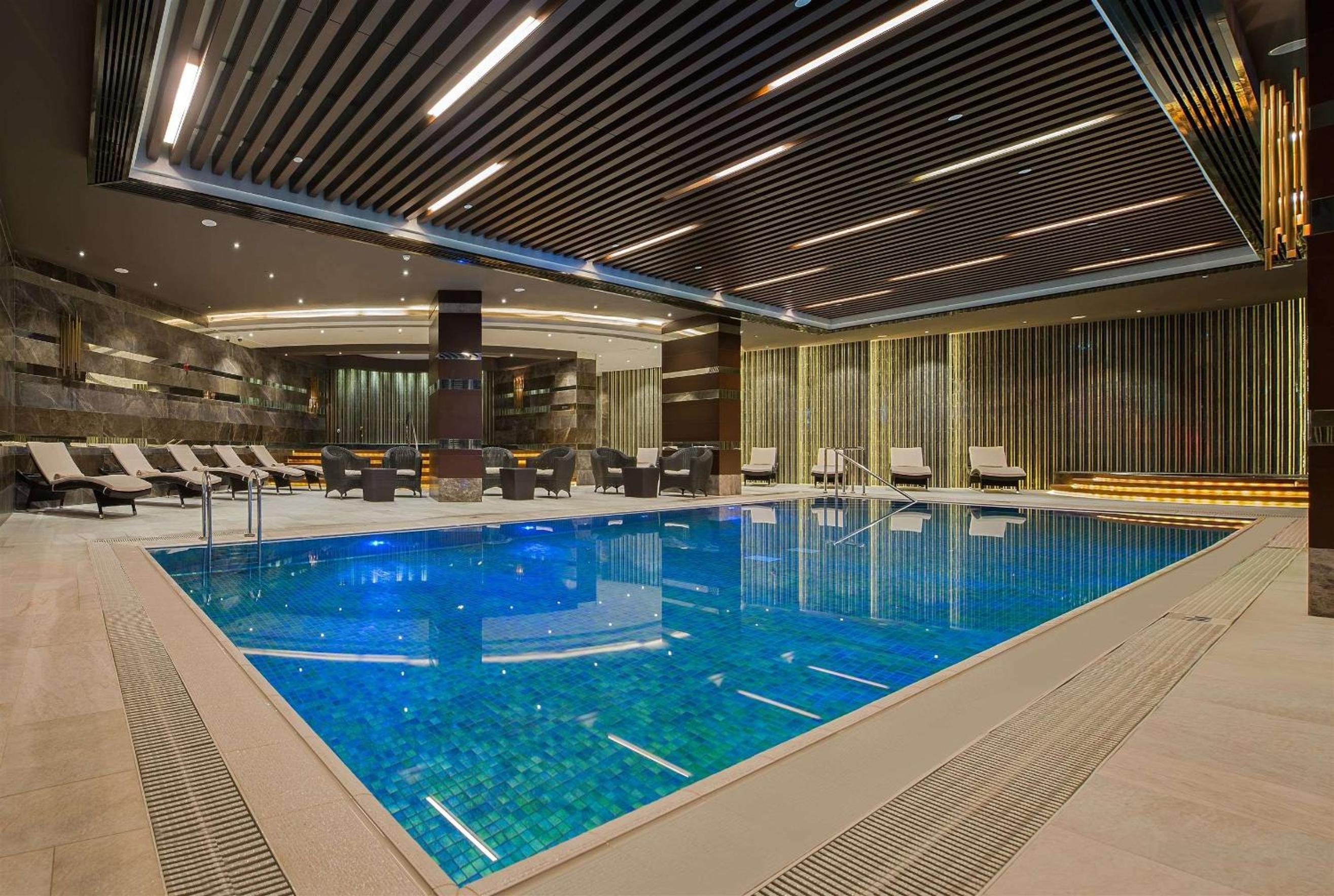 Hilton Istanbul Kozyatagi - Image 13