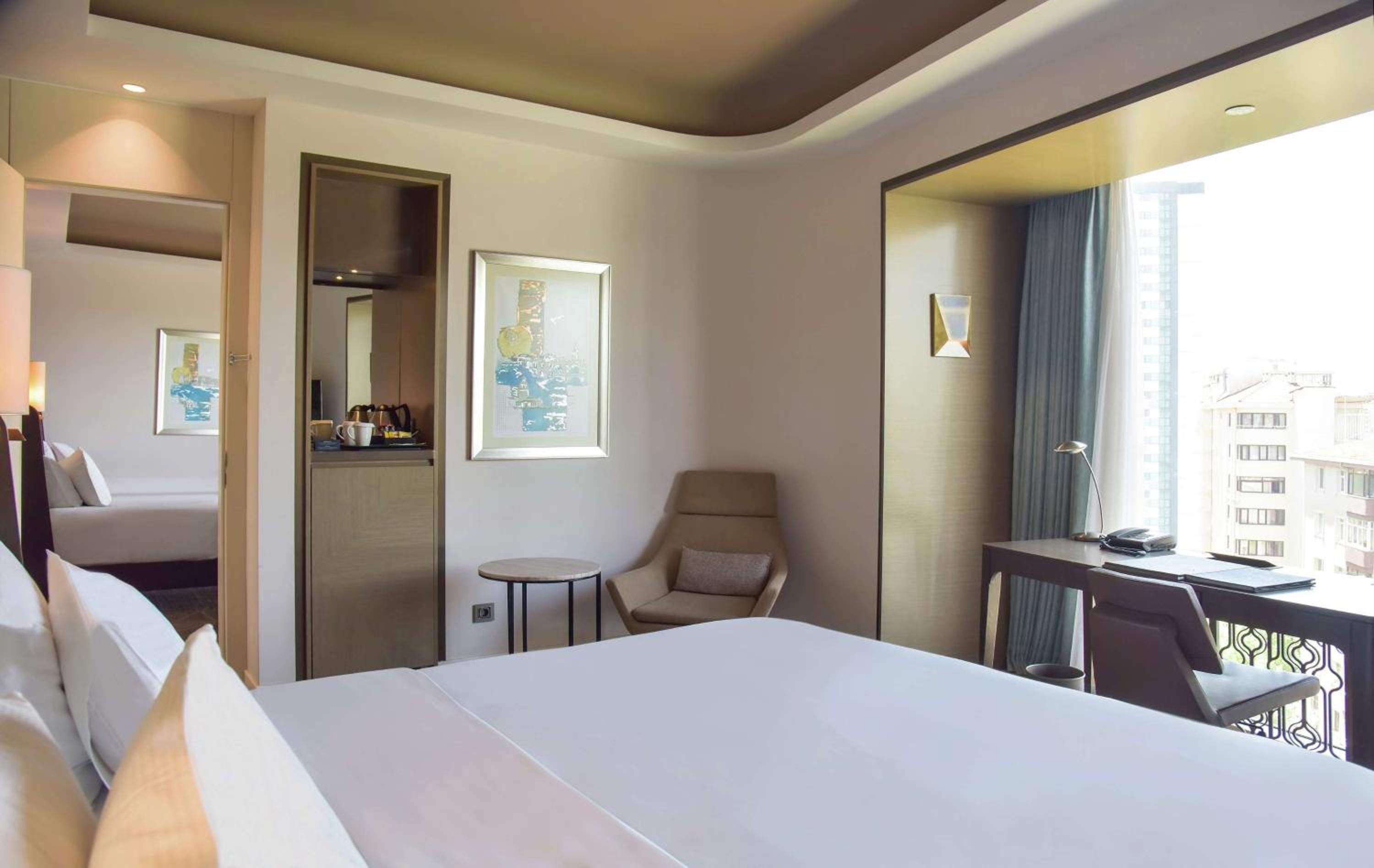 Hilton Istanbul Kozyatagi - Image 30