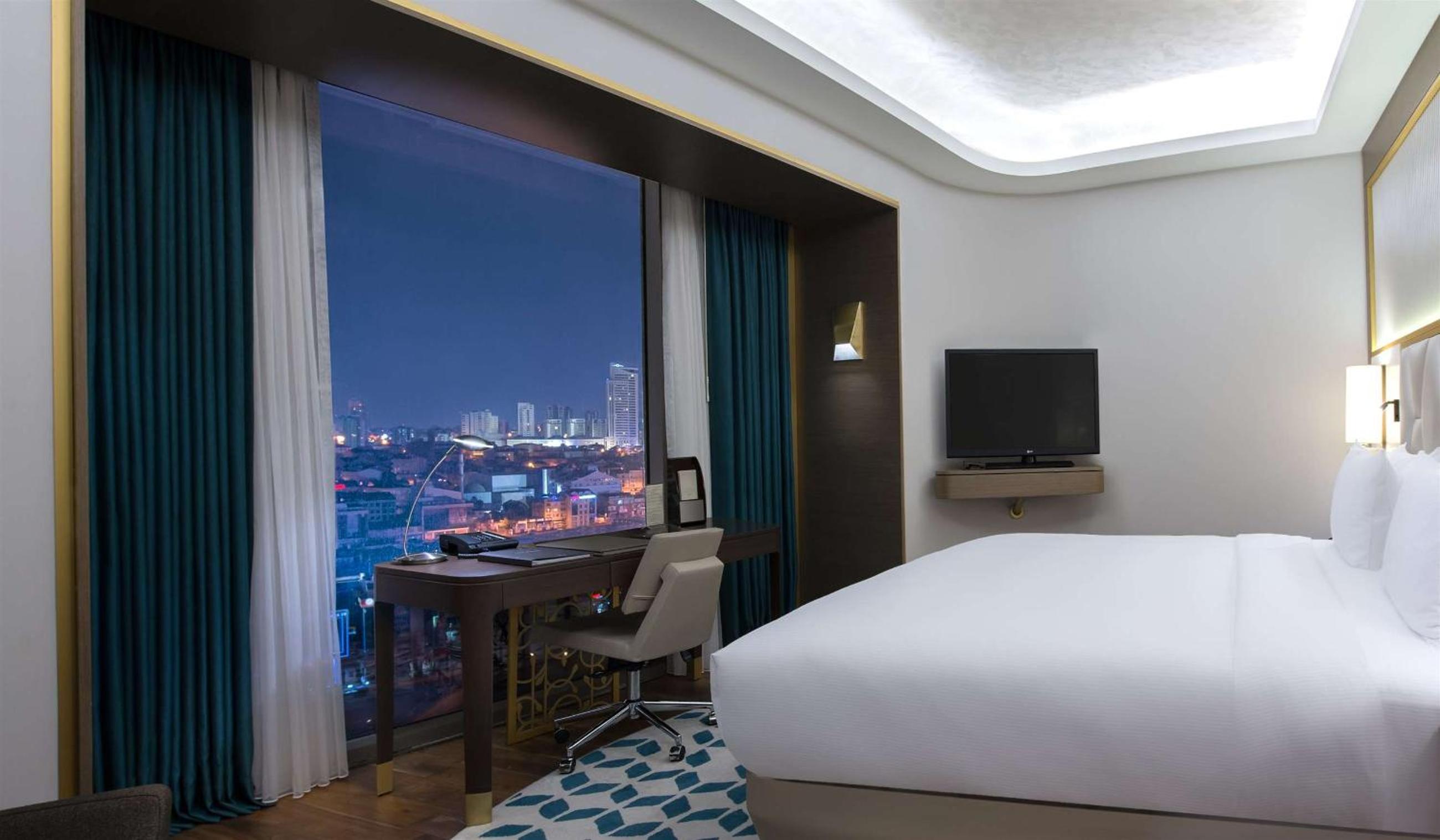 Hilton Istanbul Kozyatagi - Image 7