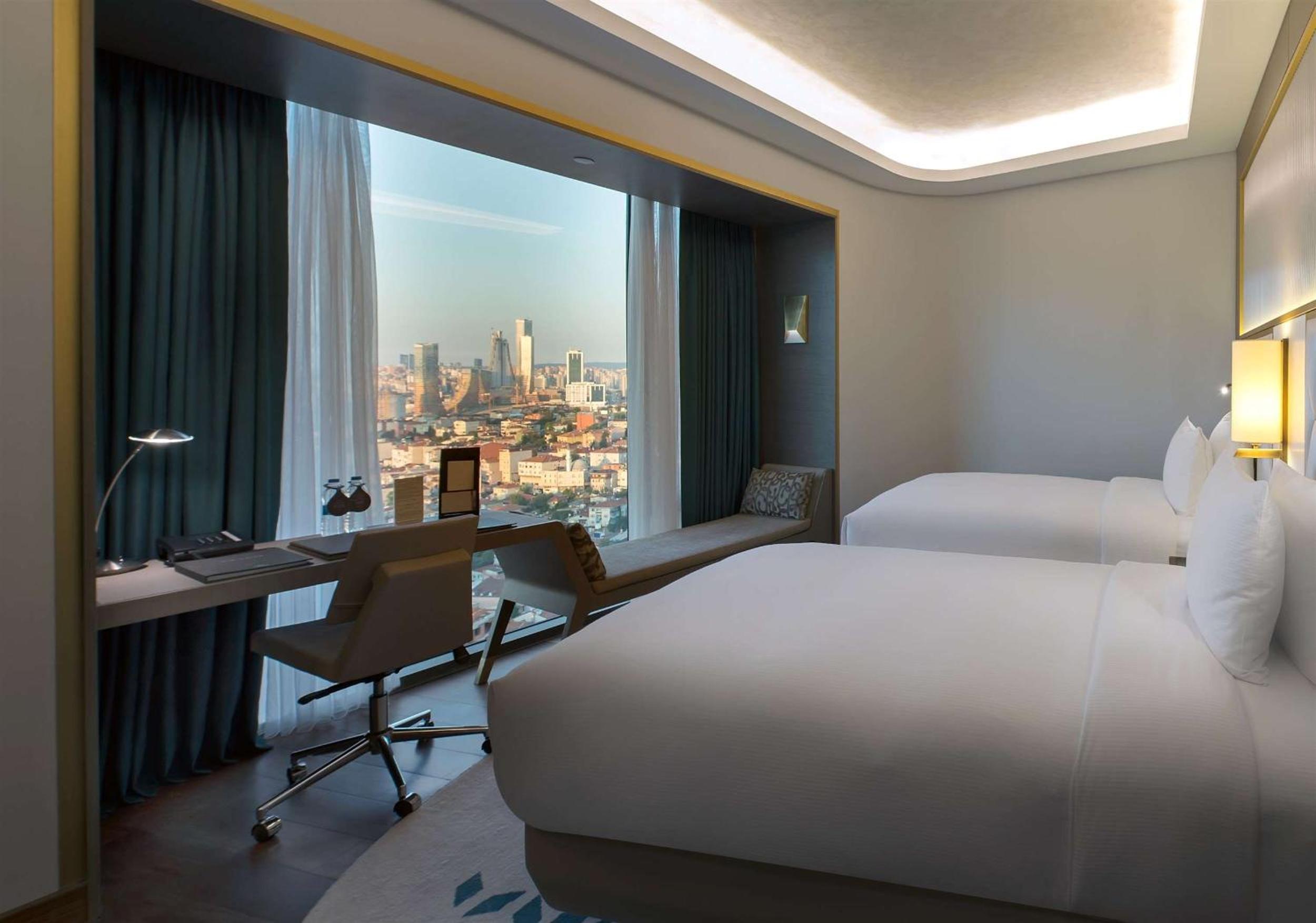Hilton Istanbul Kozyatagi - Image 31