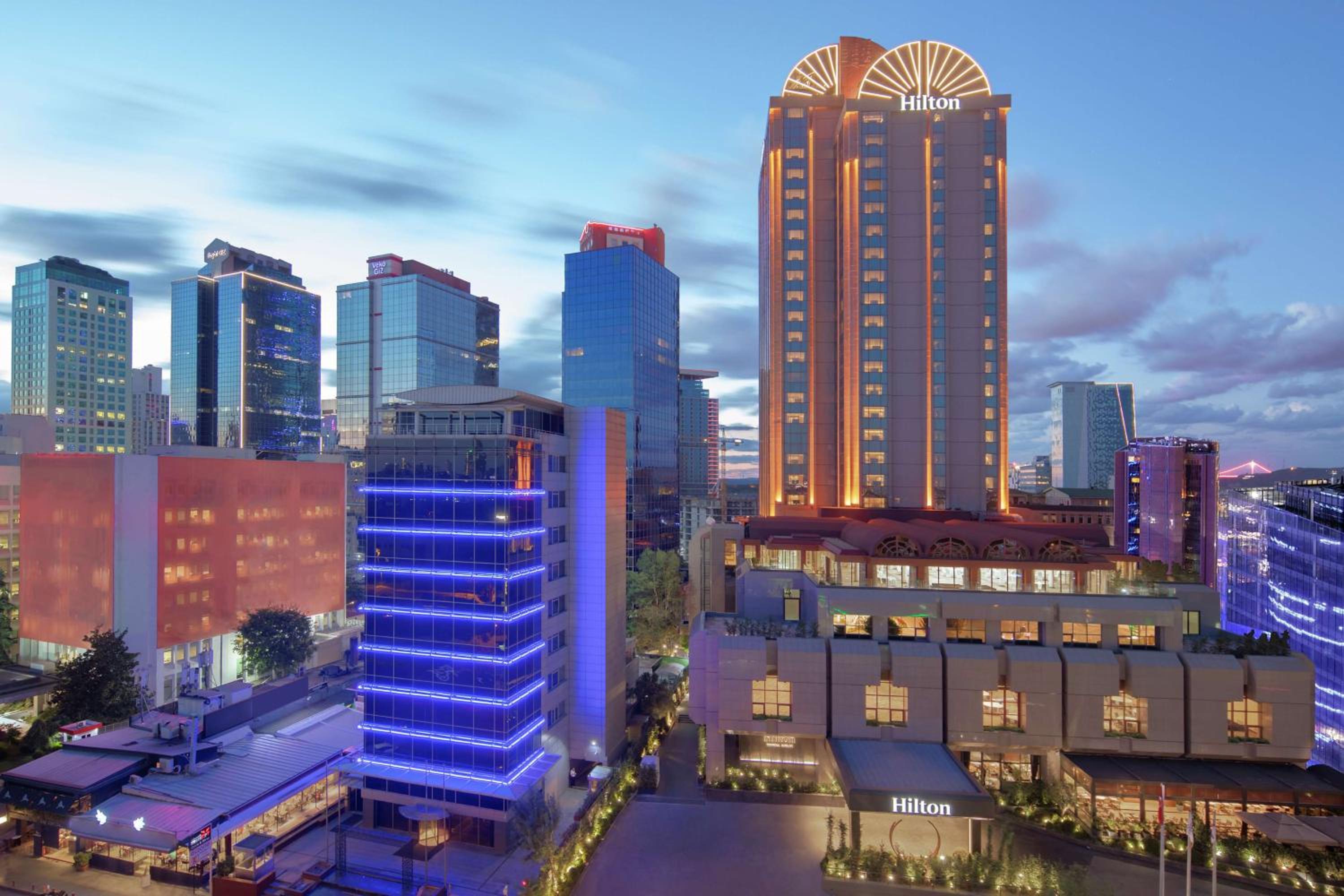 Hilton Istanbul Maslak - Image 76