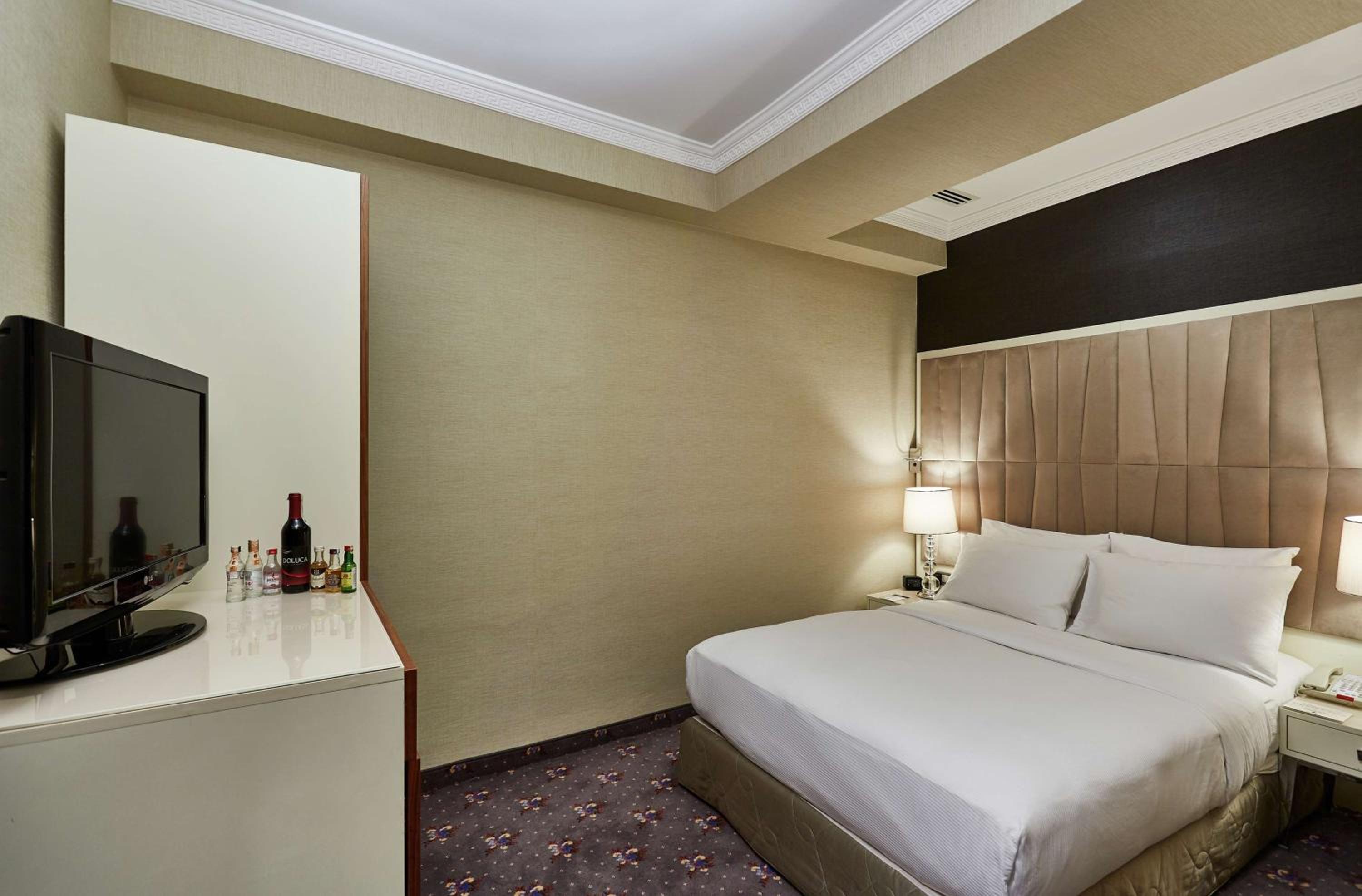 DoubleTree by Hilton Izmir - Alsancak - Image 23
