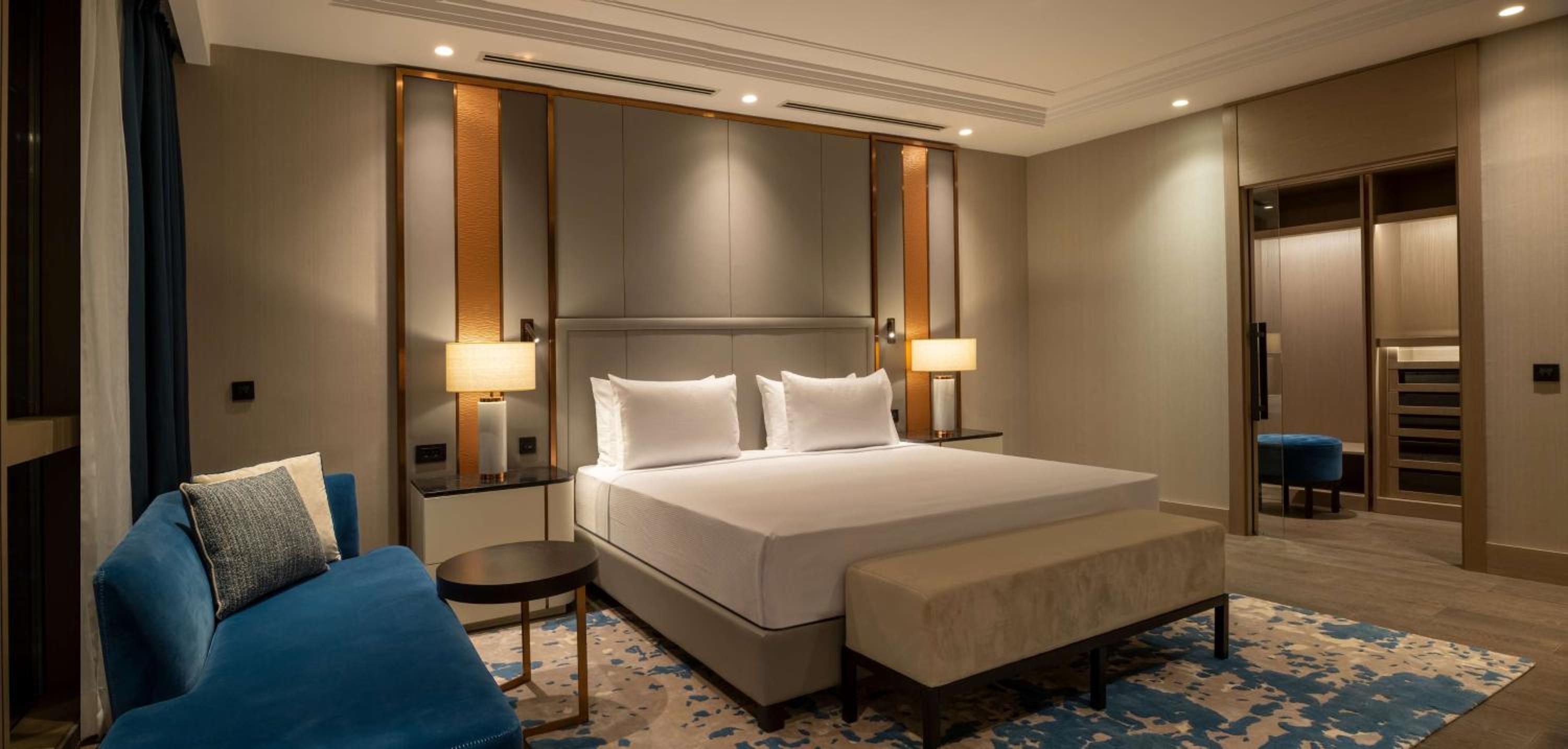 Hilton Mall Of Istanbul - Image 19
