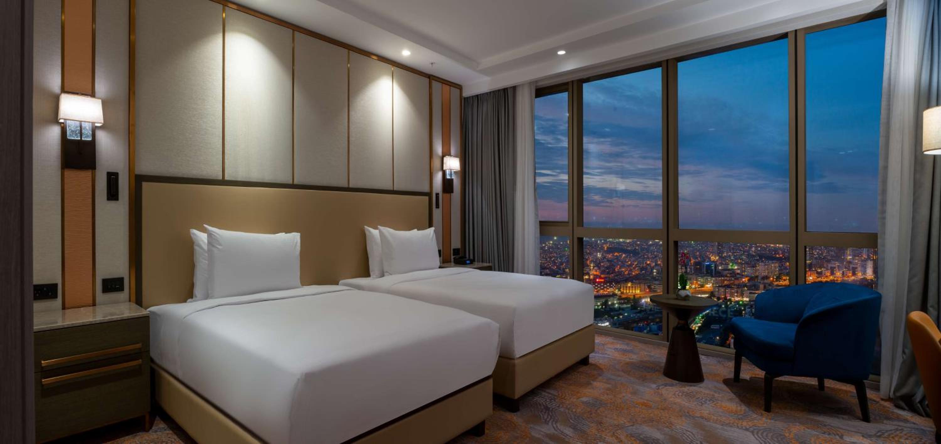 Hilton Mall Of Istanbul - Image 34