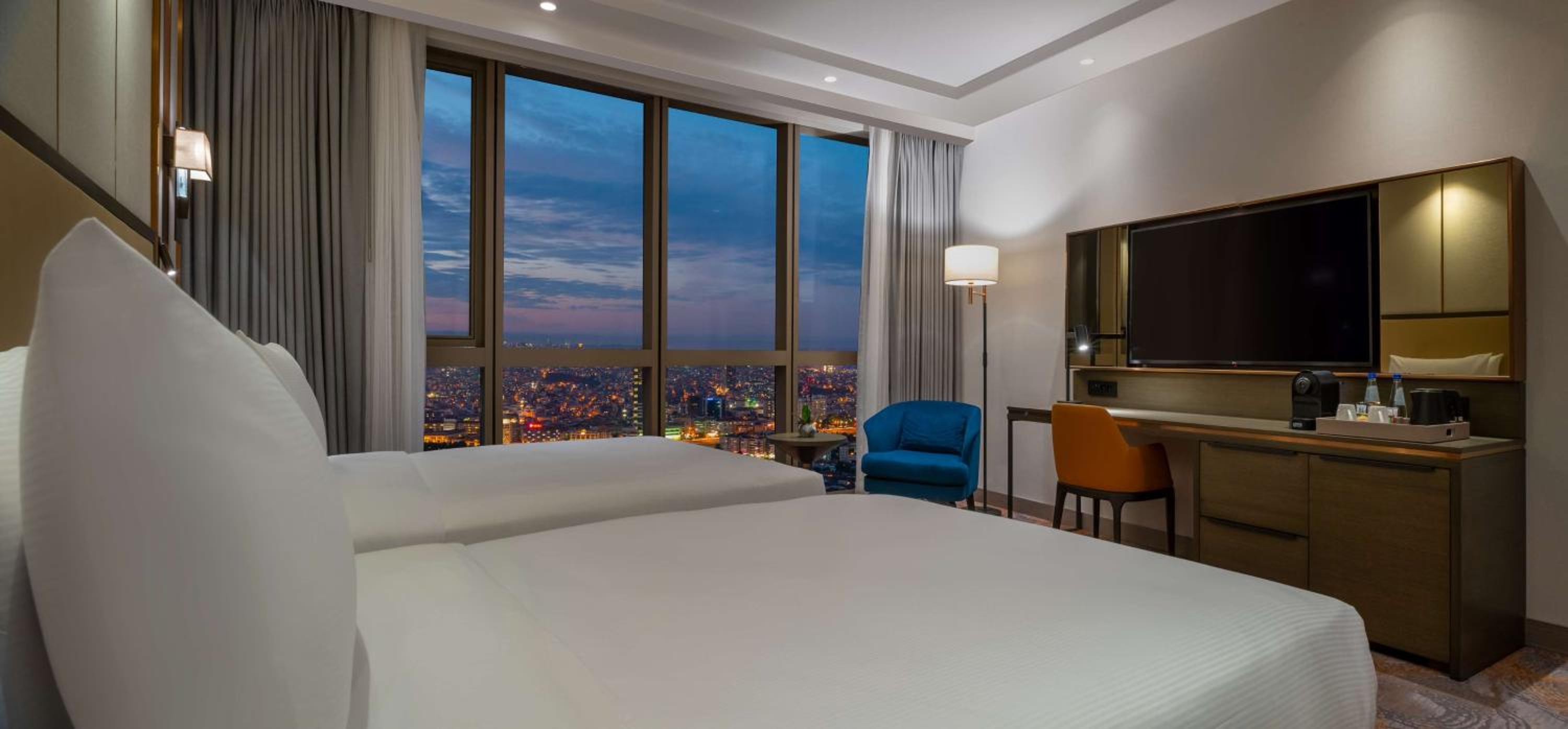 Hilton Mall Of Istanbul - Image 44