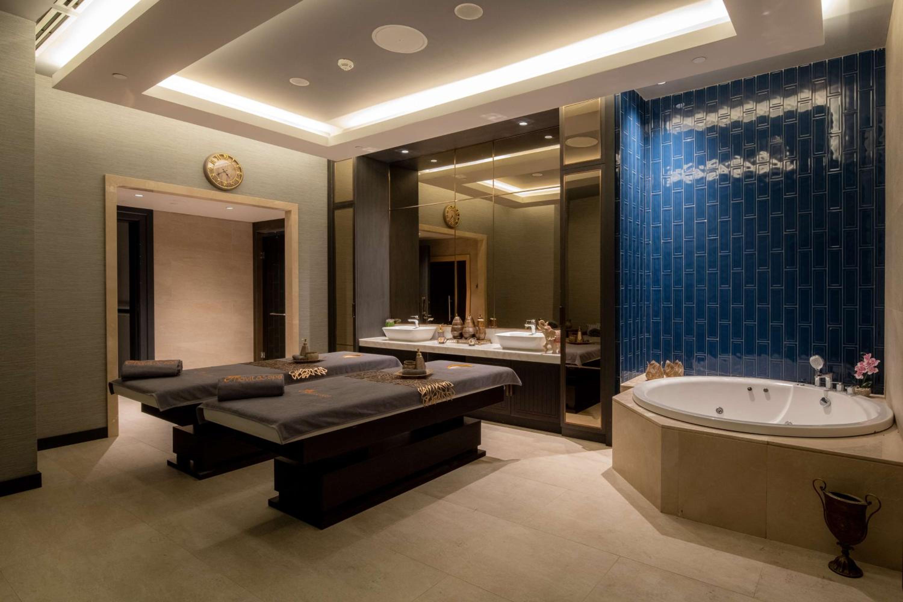 Hilton Mall Of Istanbul - Image 60