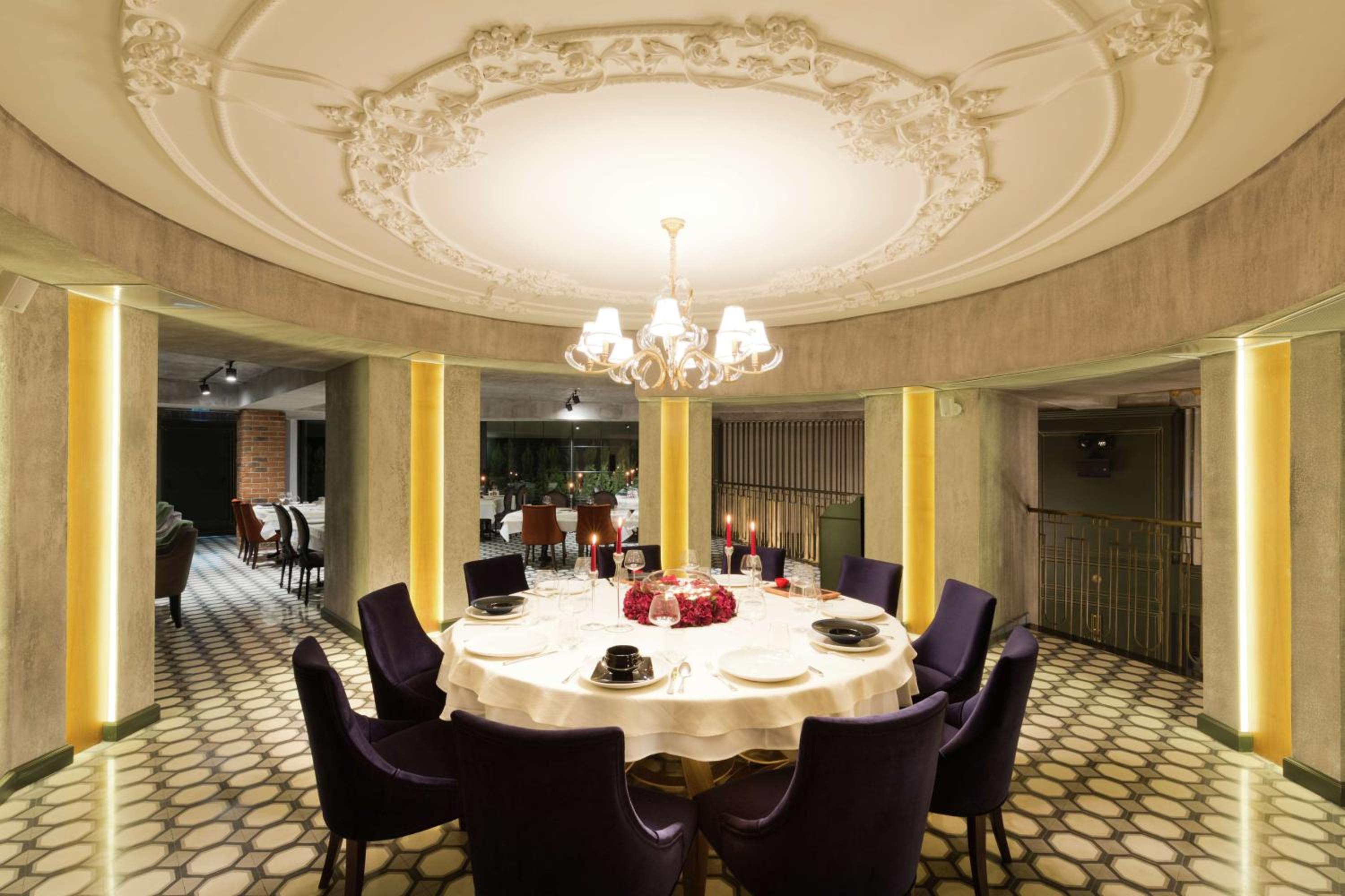 DoubleTree By Hilton Izmir Airport - Image 56
