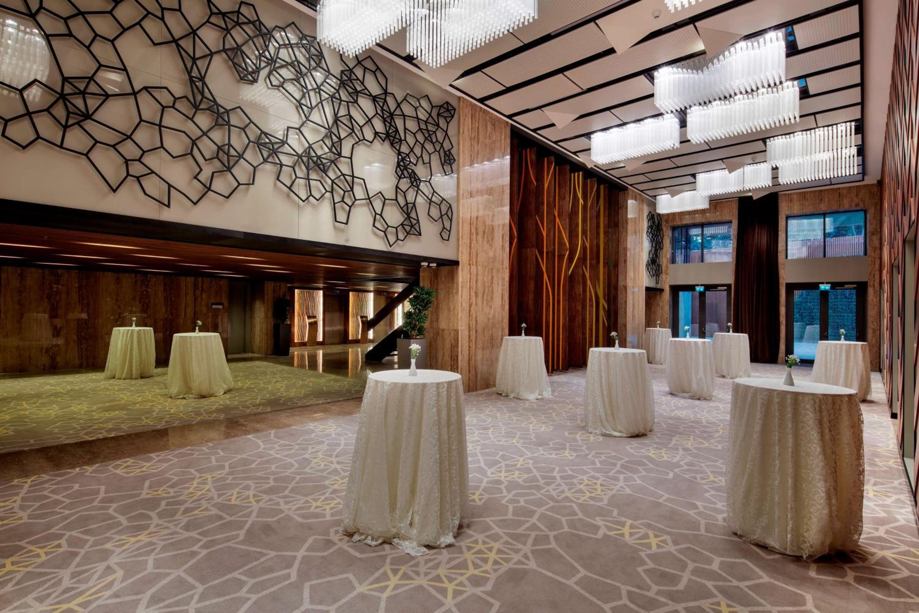 Hilton Garden Inn İstanbul Atatürk Havalimanı - Image 47