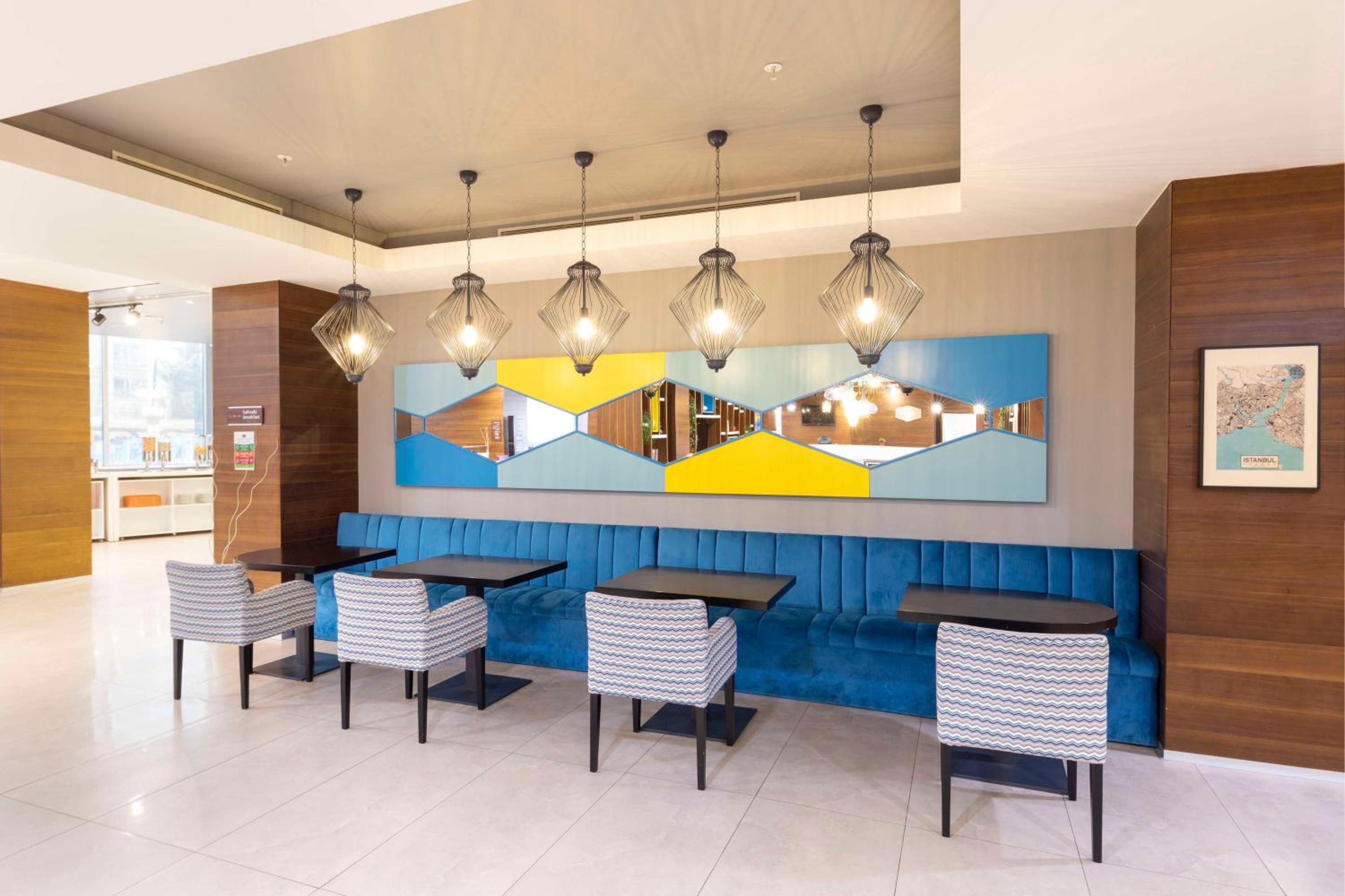 Hampton by Hilton Istanbul Kayasehir - Image 21