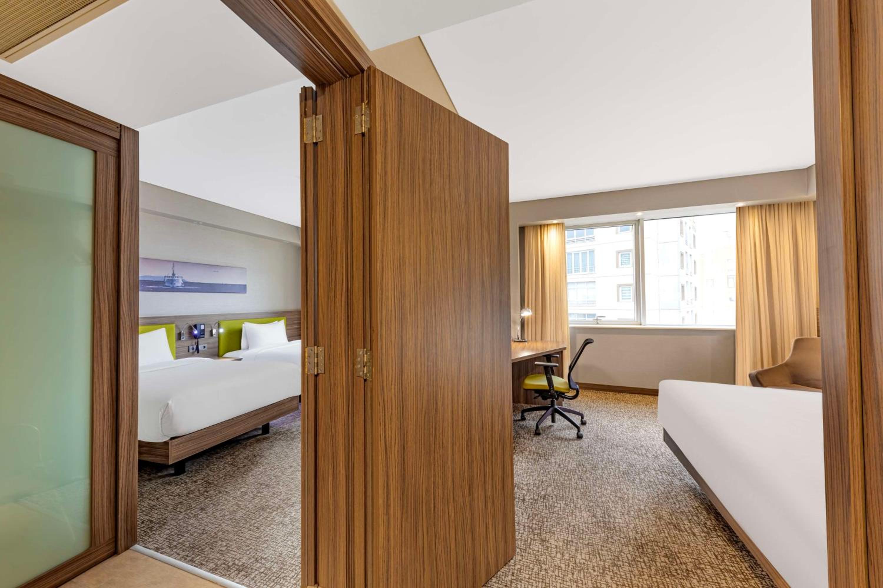 Hampton by Hilton Istanbul Kayasehir - Image 41