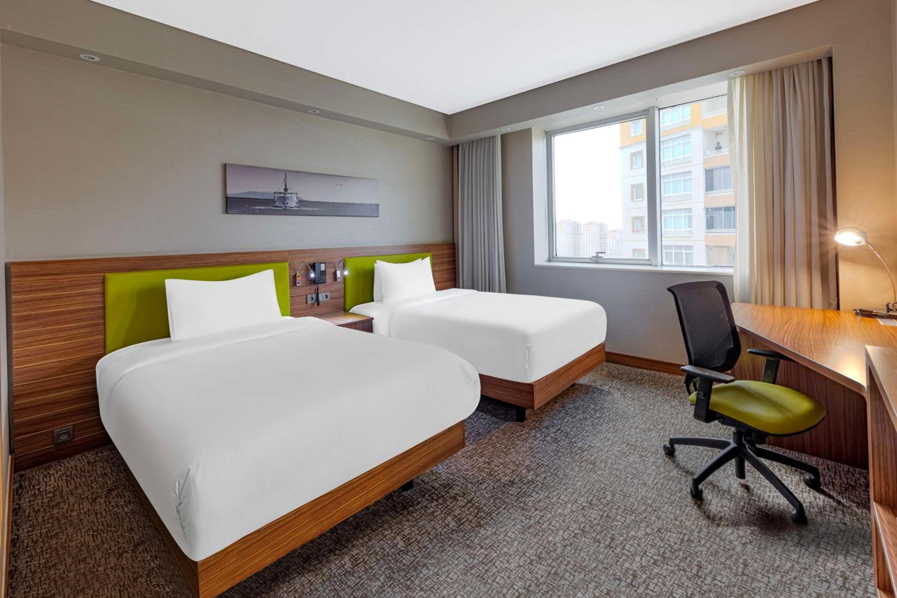 Hampton by Hilton Istanbul Kayasehir - Image 46