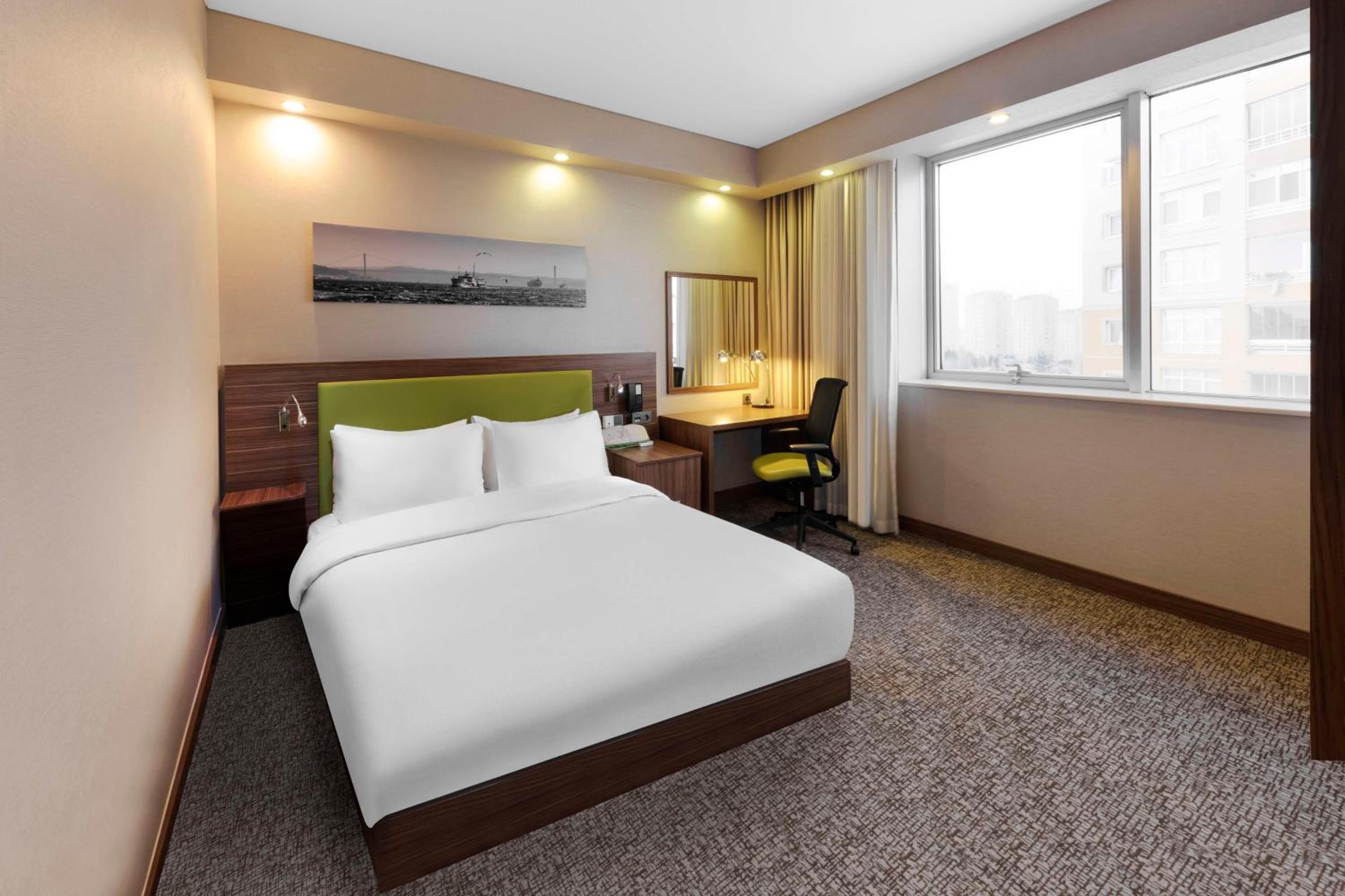 Hampton by Hilton Istanbul Kayasehir - Image 47