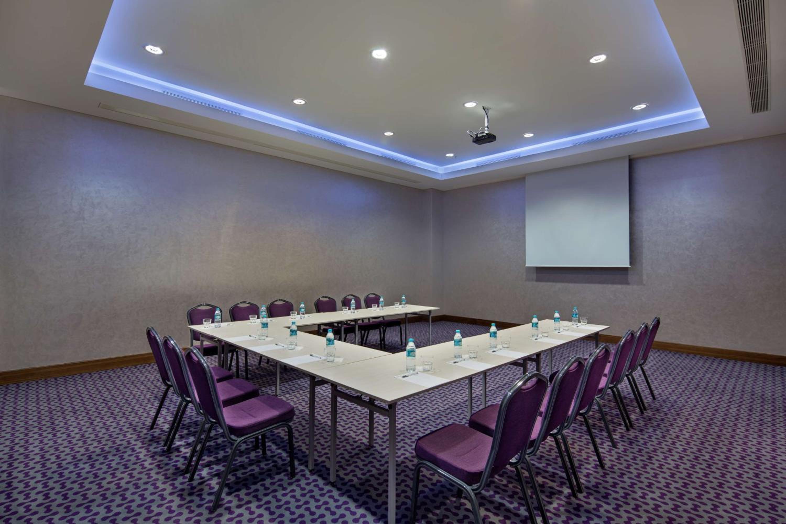 Hampton by Hilton Istanbul Kayasehir - Image 53