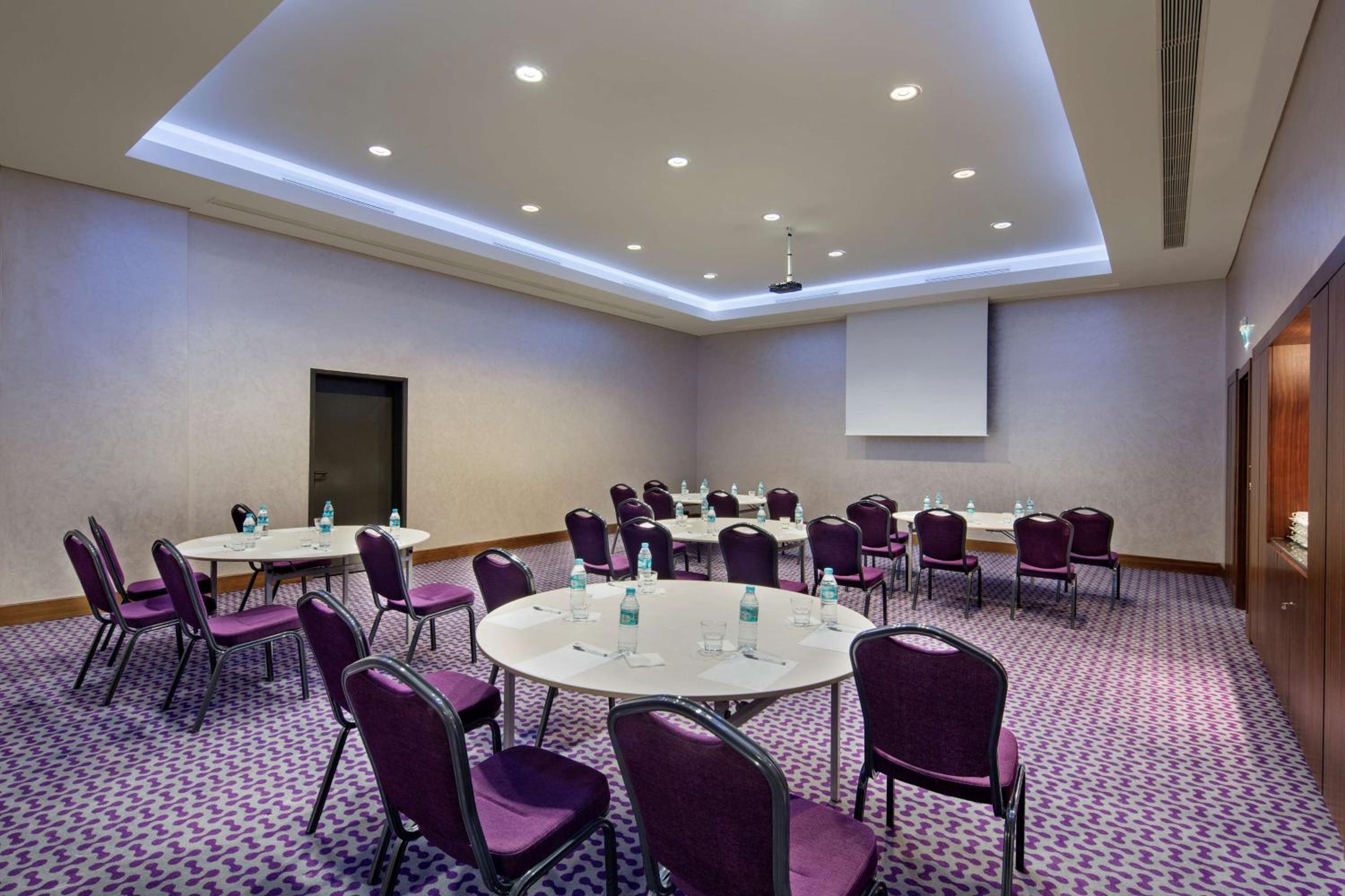Hampton by Hilton Istanbul Kayasehir - Image 55