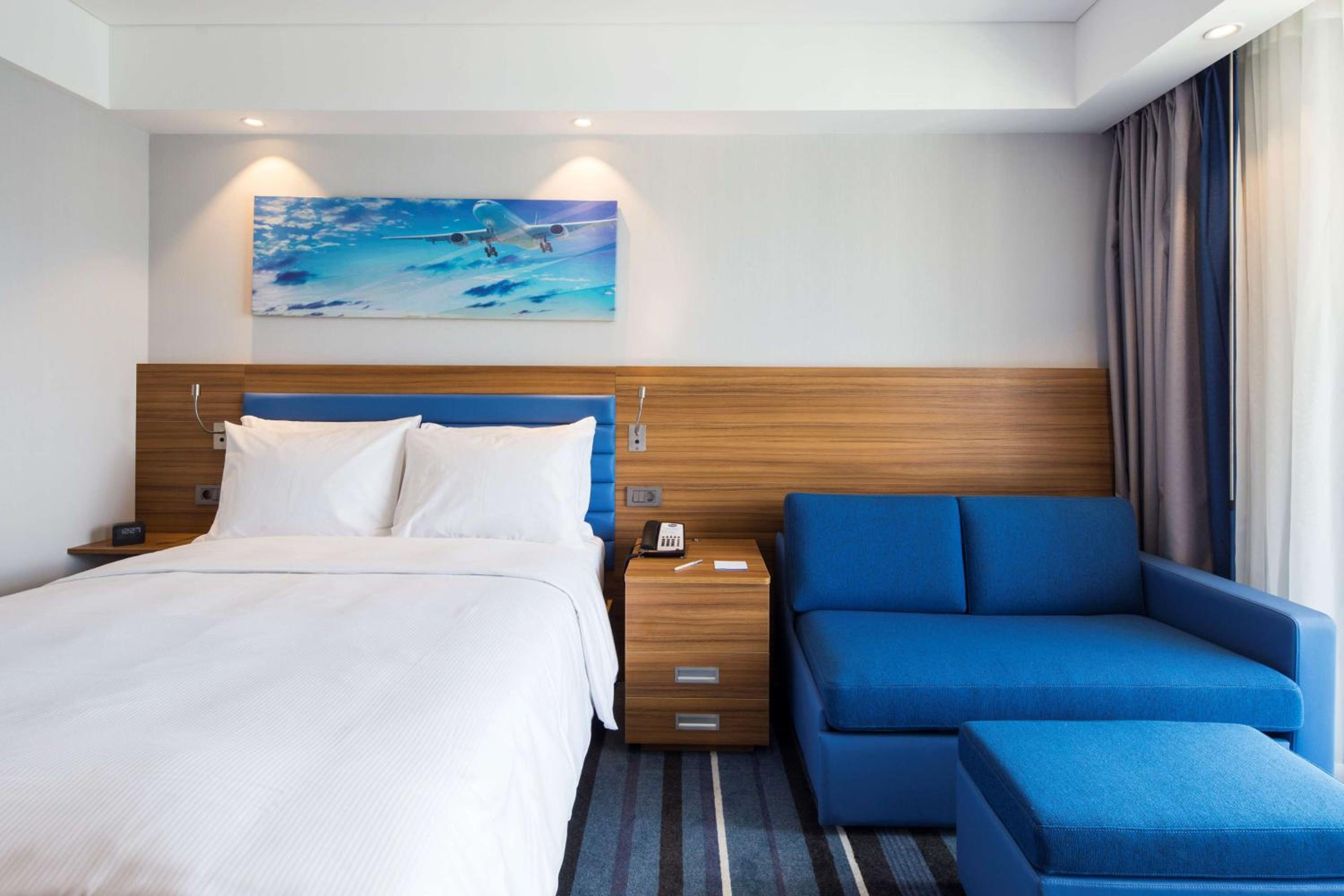 Hampton by Hilton Istanbul Kurtkoy - Image 11
