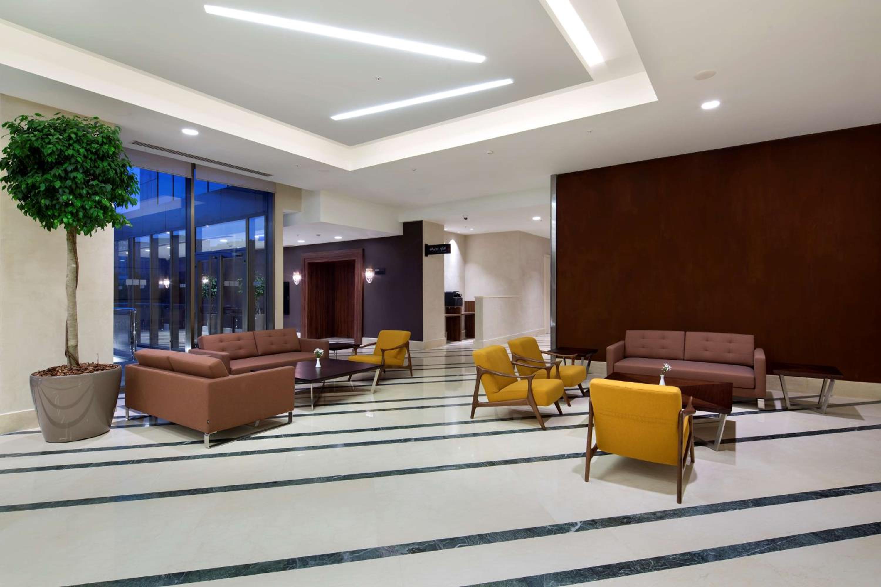 Hilton Garden Inn İstanbul Beylikdüzü - Image 14