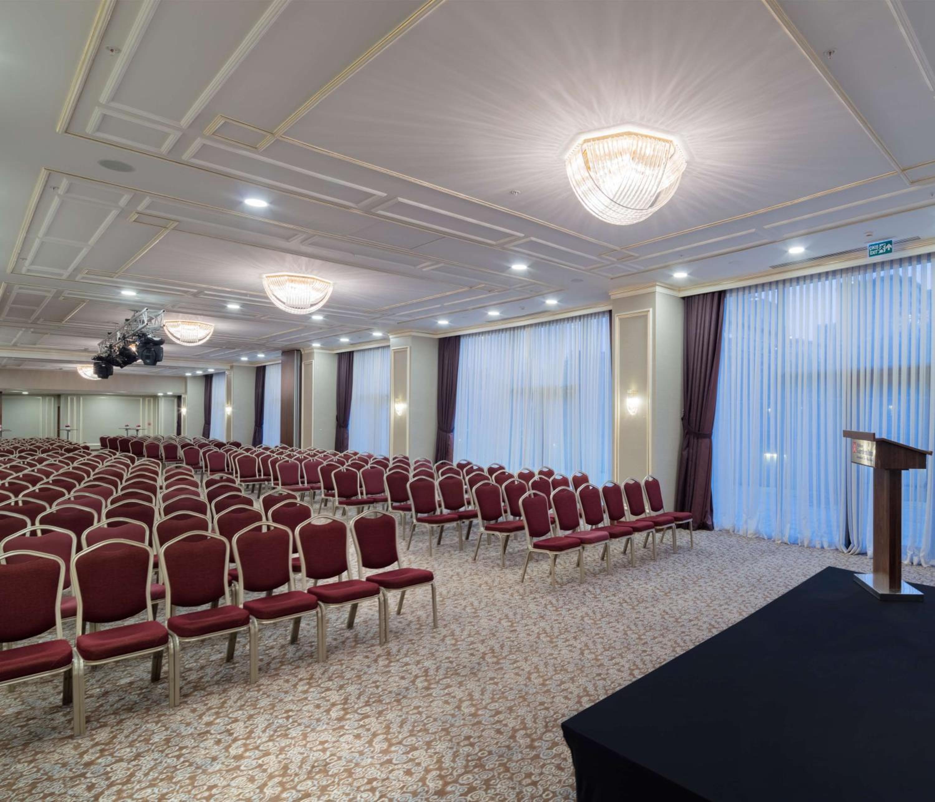 Hilton Garden Inn İstanbul Beylikdüzü - Image 25