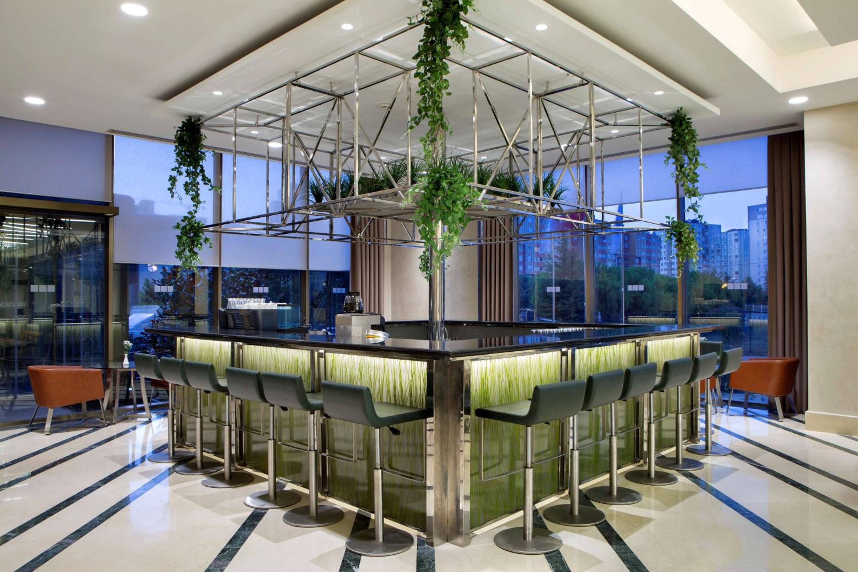 Hilton Garden Inn İstanbul Beylikdüzü - Image 32