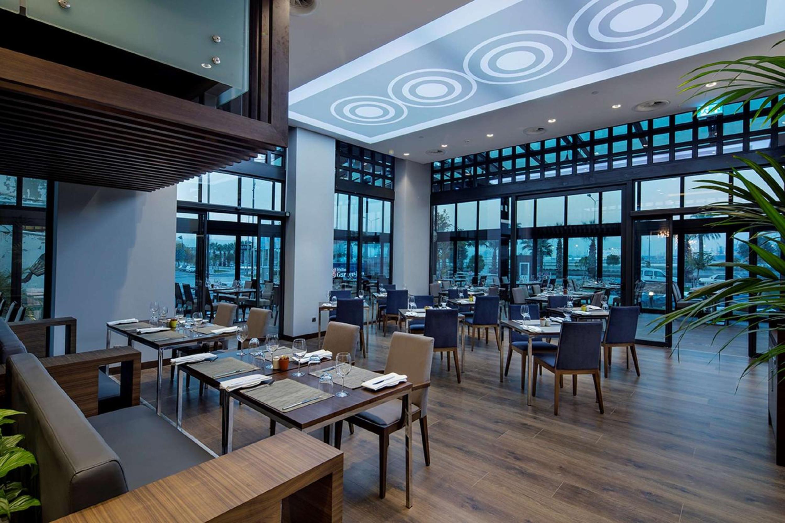 Hilton Garden Inn Izmir Bayrakli - Image 7