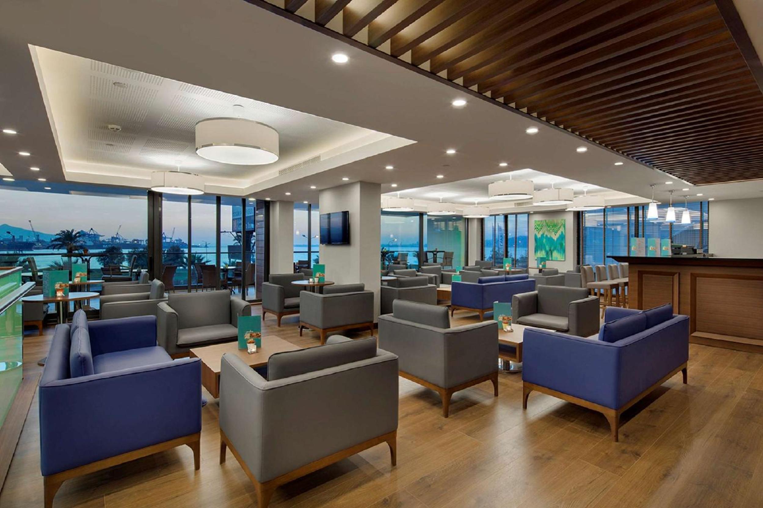 Hilton Garden Inn Izmir Bayrakli - Image 22
