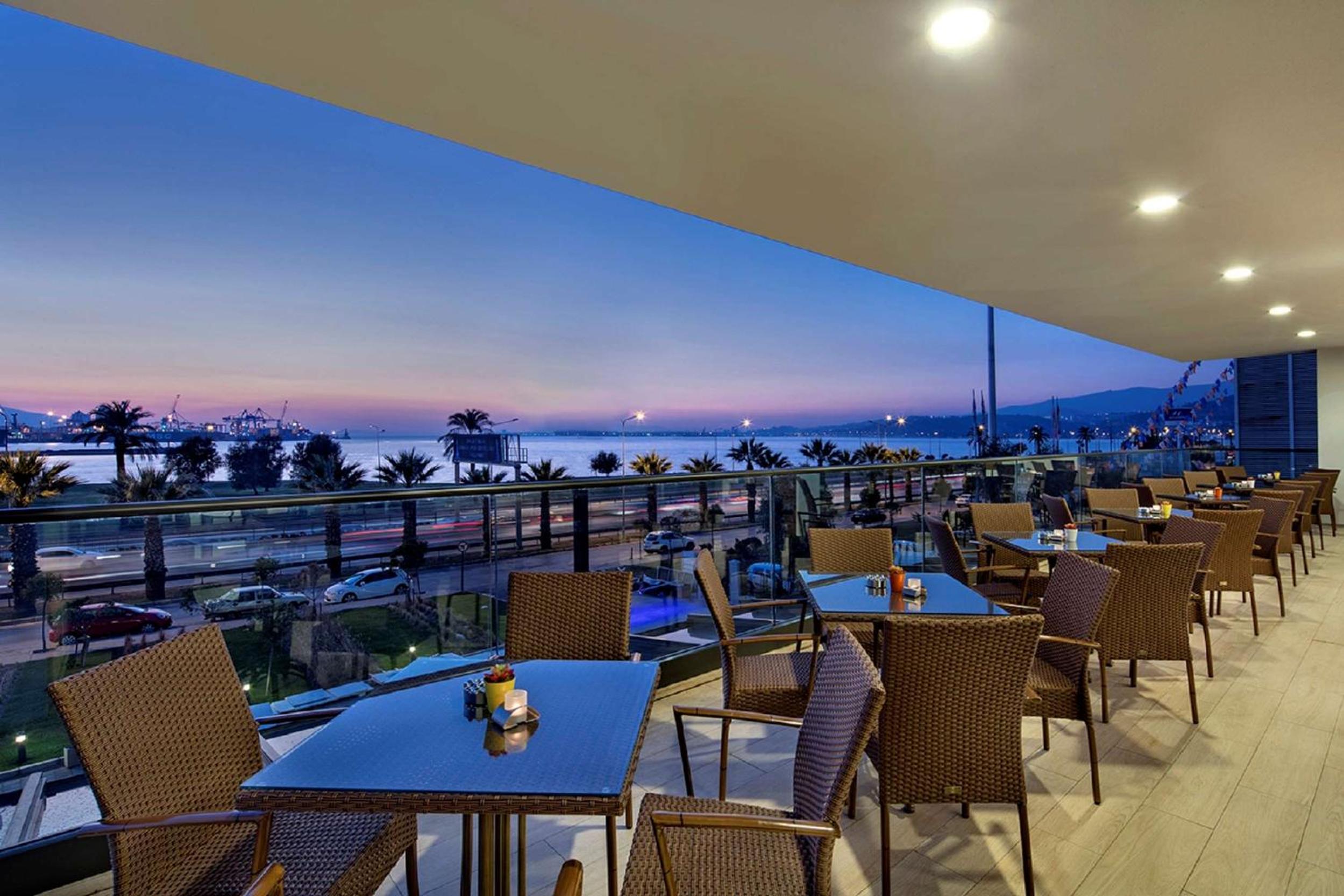Hilton Garden Inn Izmir Bayrakli - Image 23