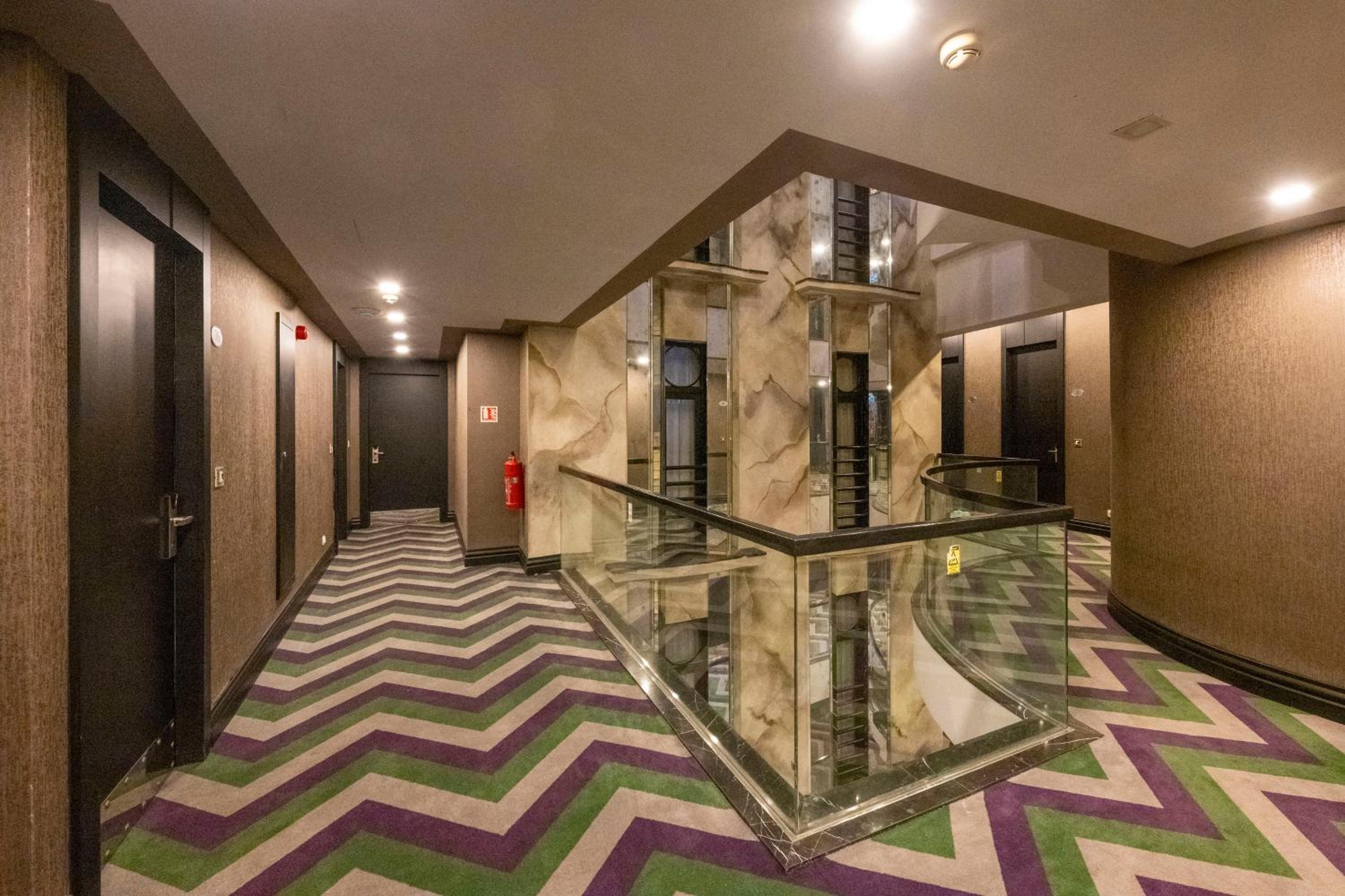 Taxim Hill Hotel - Image 33