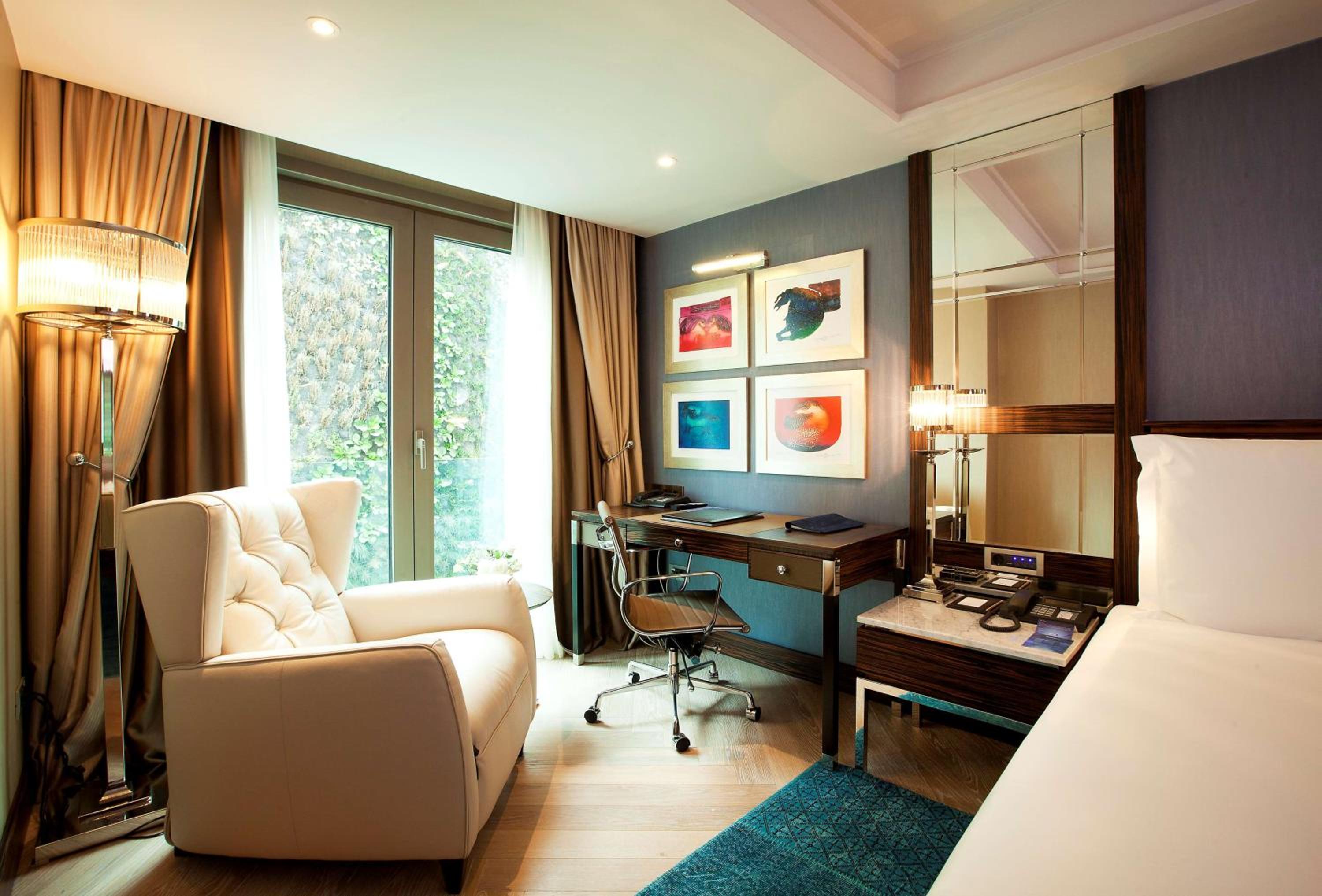 Radisson Blu Hotel Istanbul Pera - Image 5