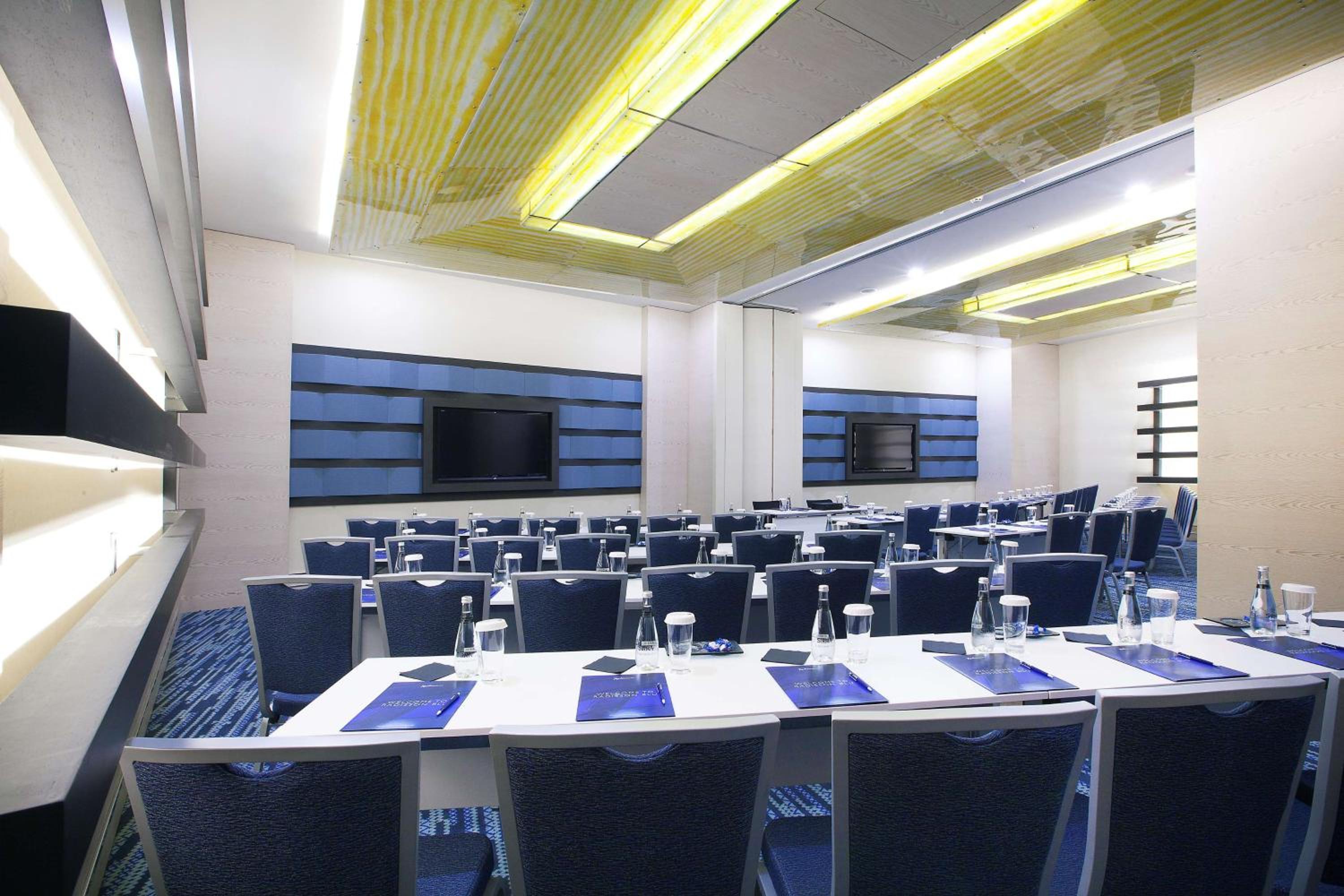 Radisson Blu Hotel Istanbul Pera - Image 41