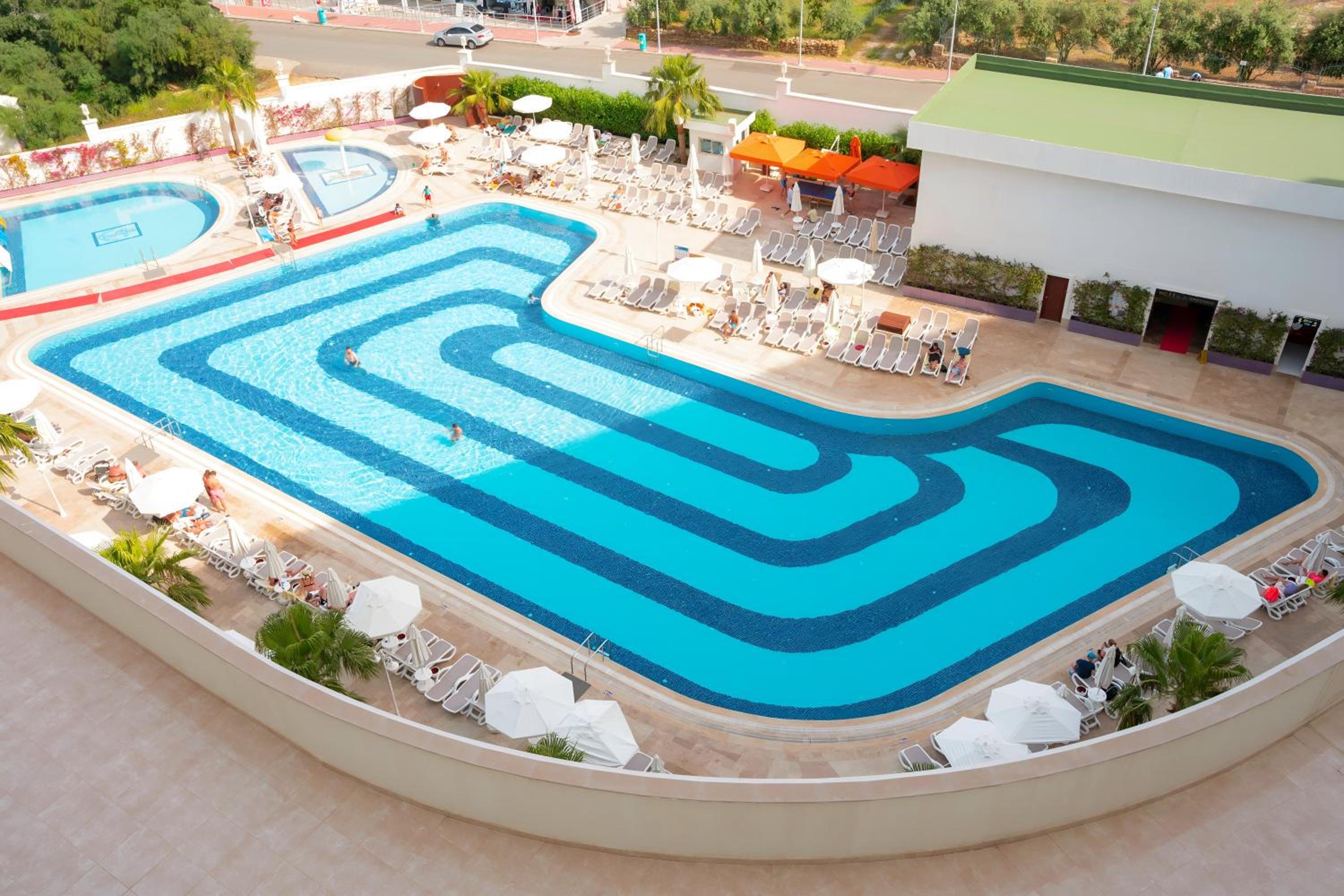 Oz Hotels Sui - Image 74