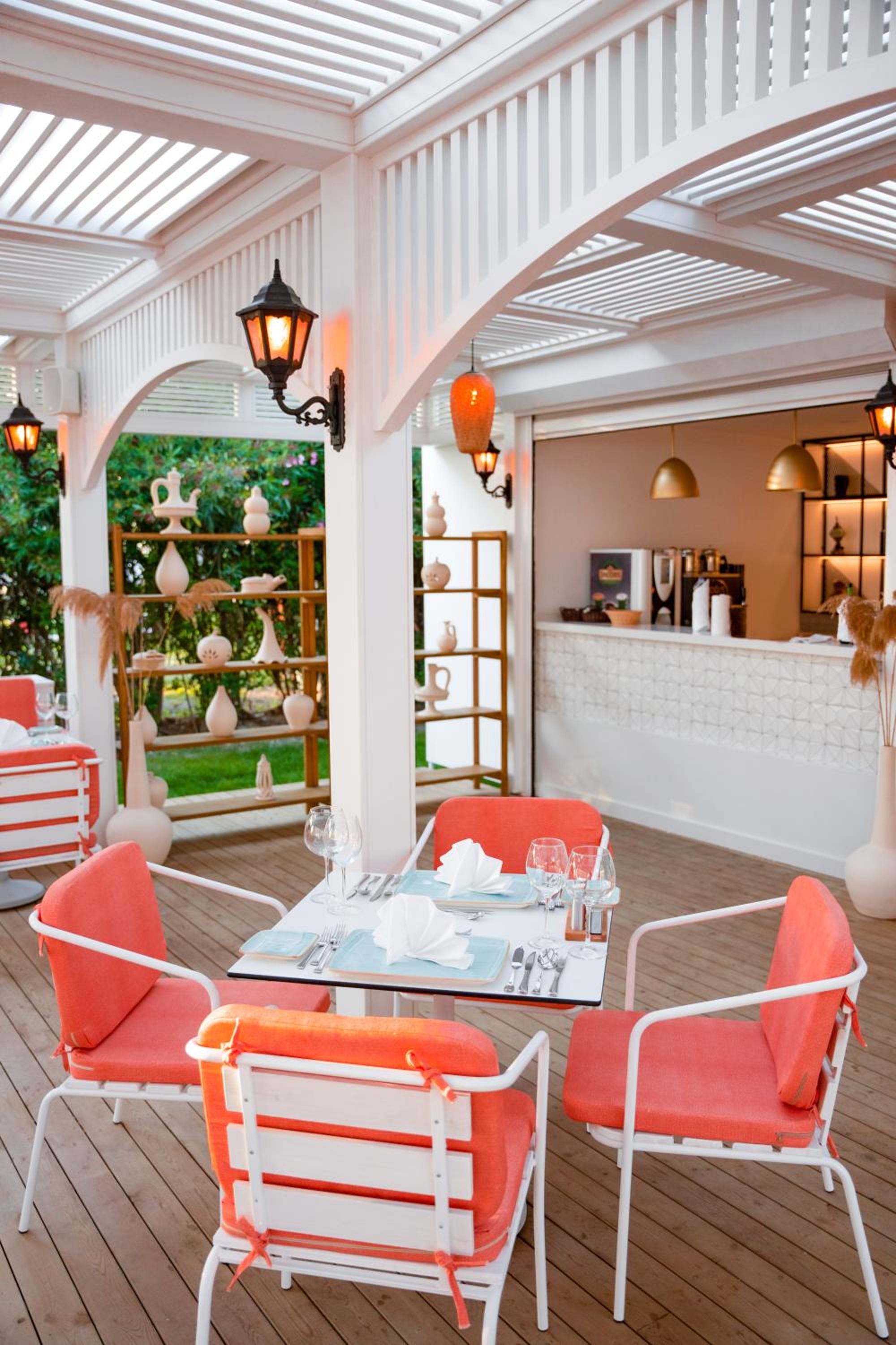 Oz Hotels Sui - Image 116
