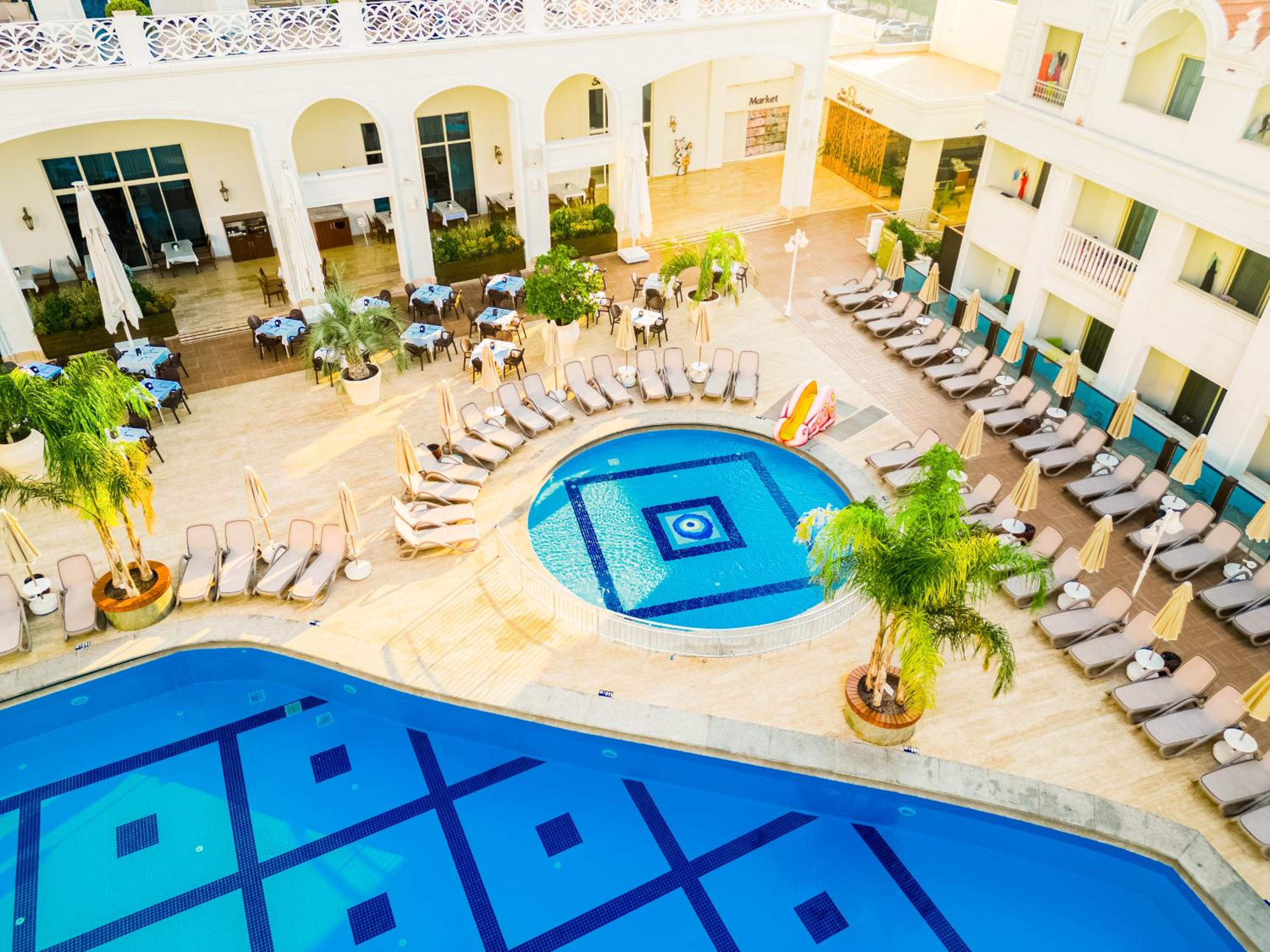 Oz Hotels Side Premium - Image 229