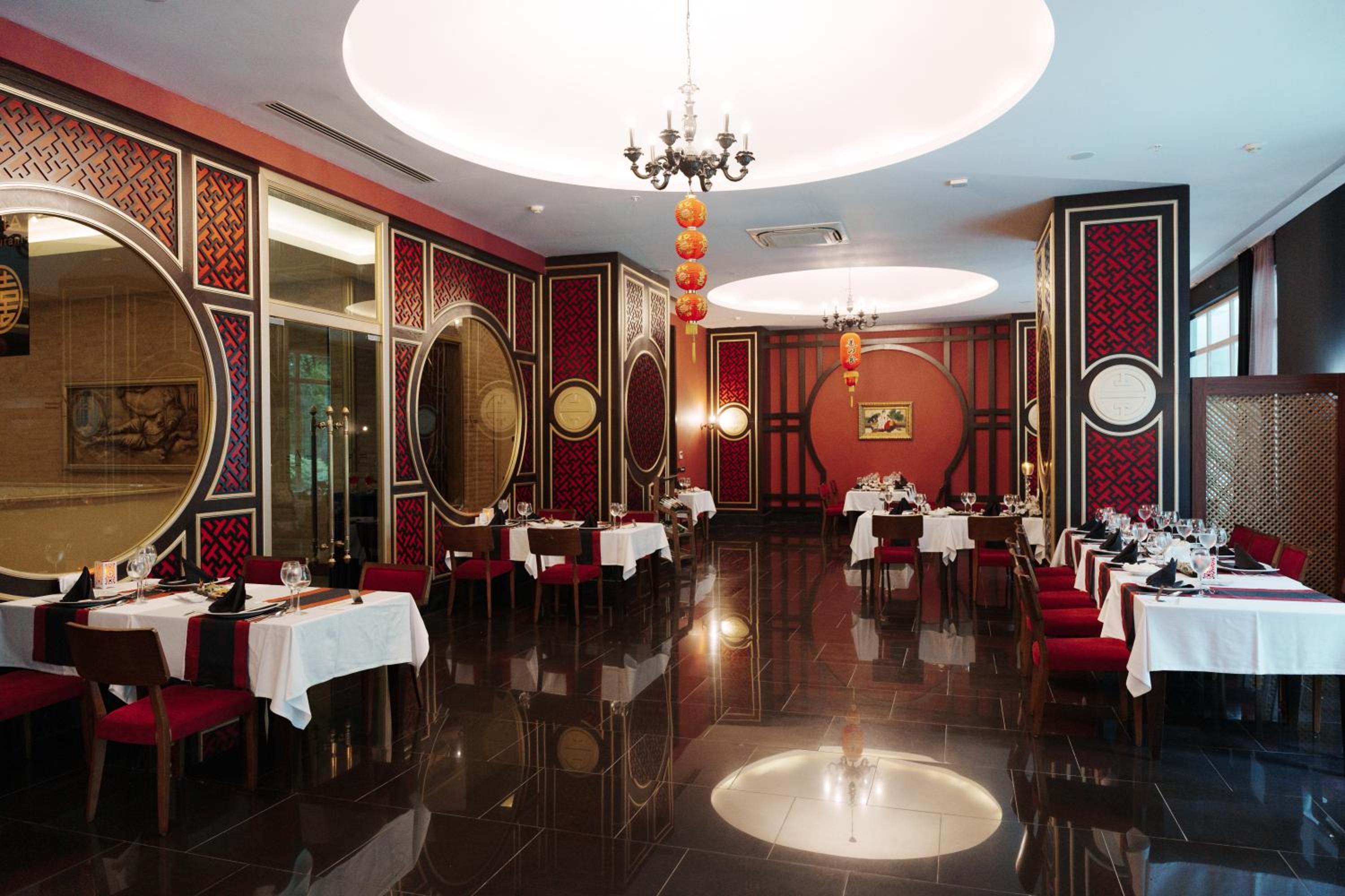Oz Hotels Side Premium - Image 240