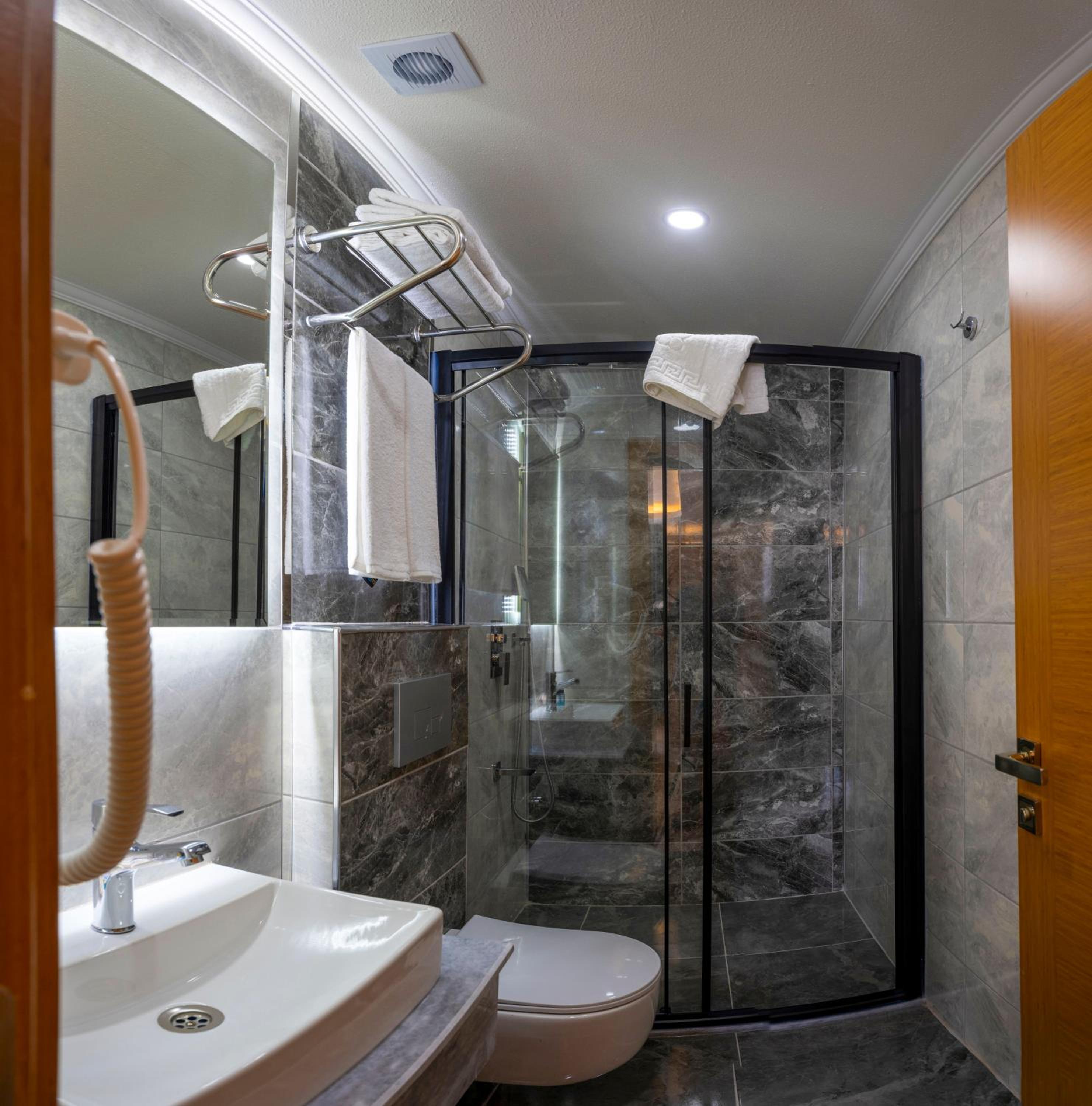 DIAMOND luxury Otel - Image 16