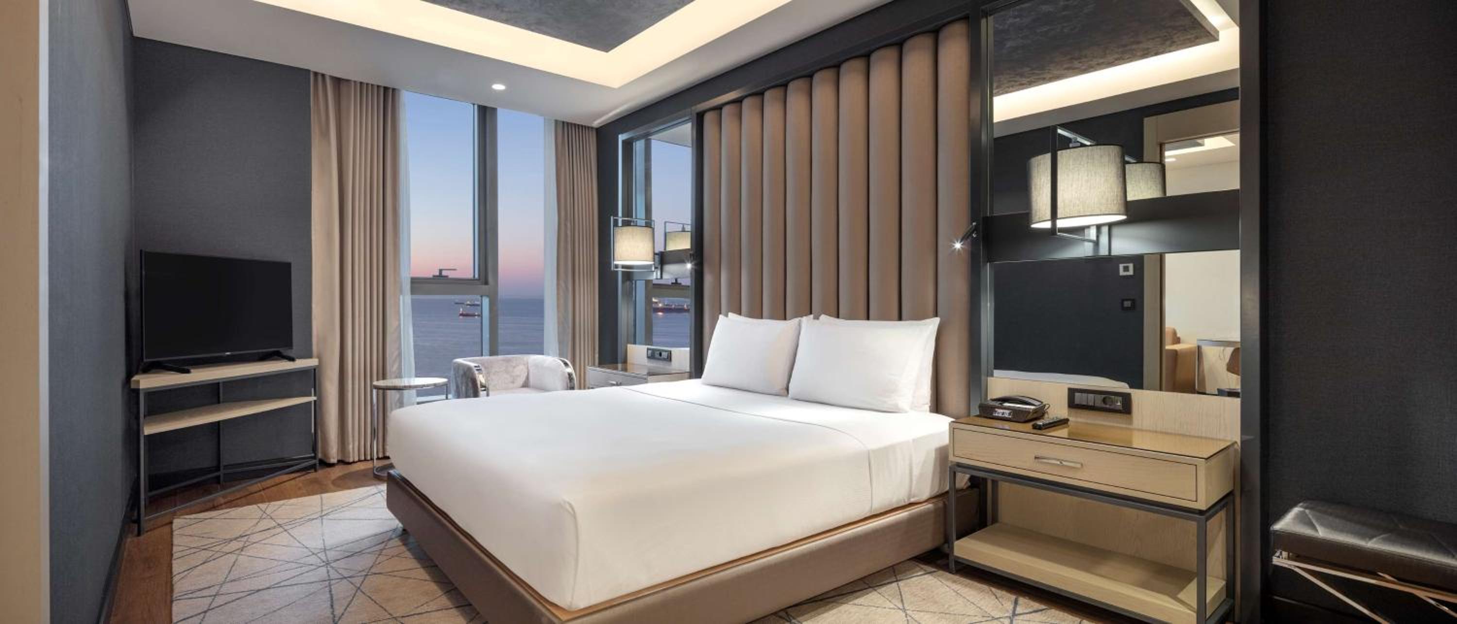 Hilton Istanbul Bakirkoy - Image 13