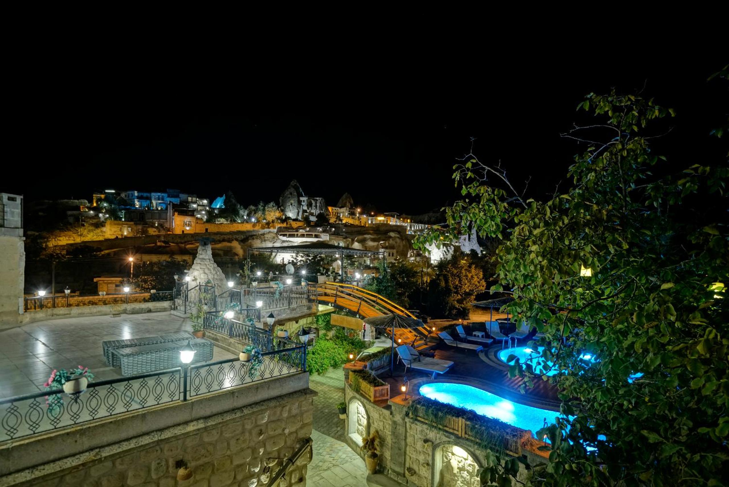 Holiday Cave Hotel - Image 150