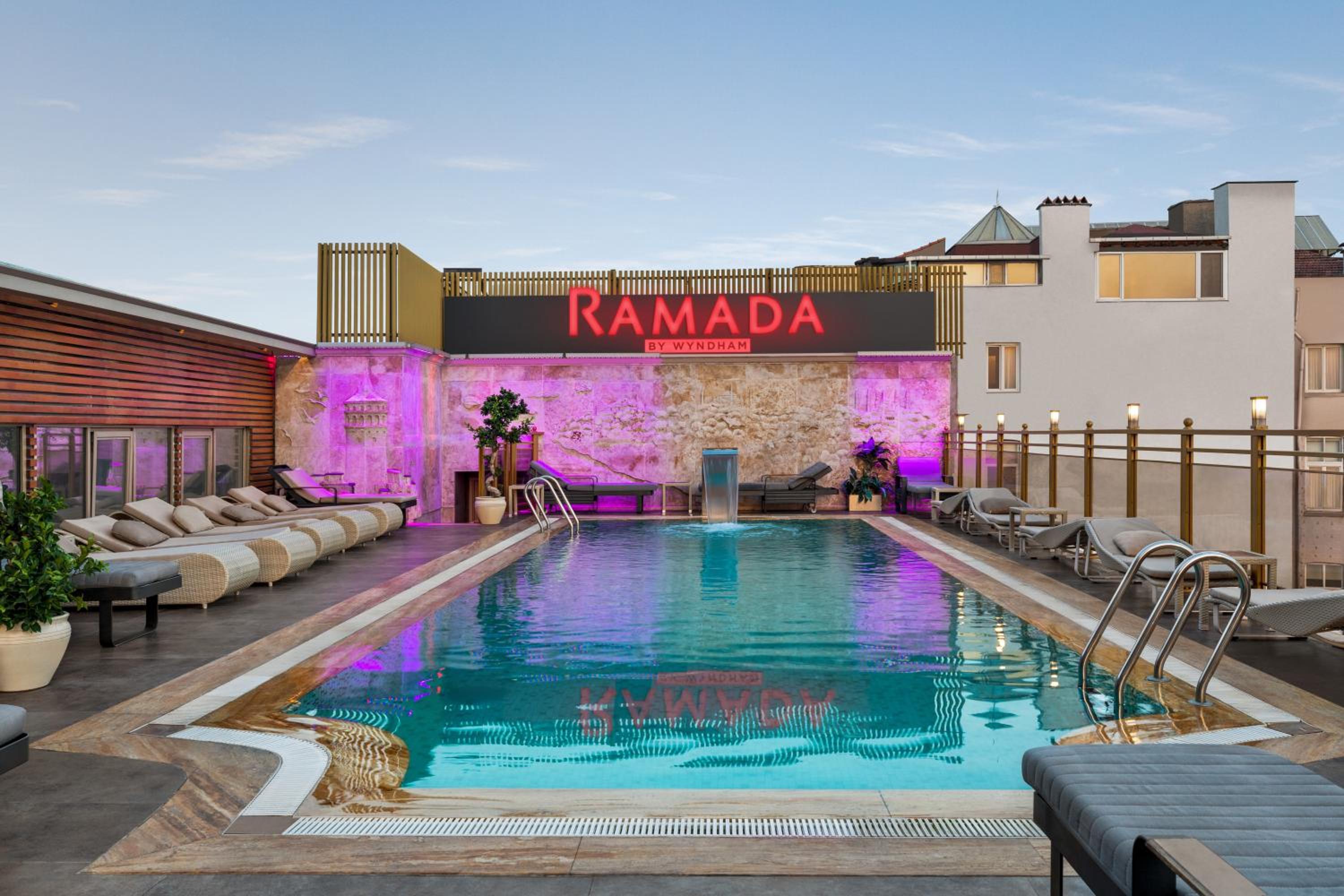 Ramada By Wyndham Istanbul Pera Taksim - Image 148
